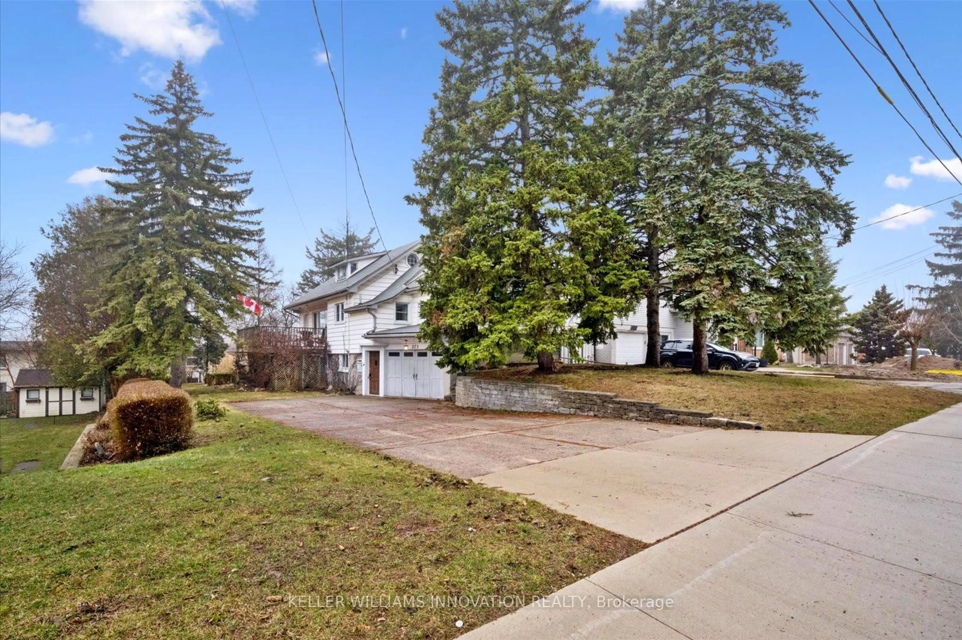 A pic from outside/outdoor area/front of a property/back of a property/a pic from drone, street for 273 Thaler Ave, Kitchener Ontario N2A 1R7