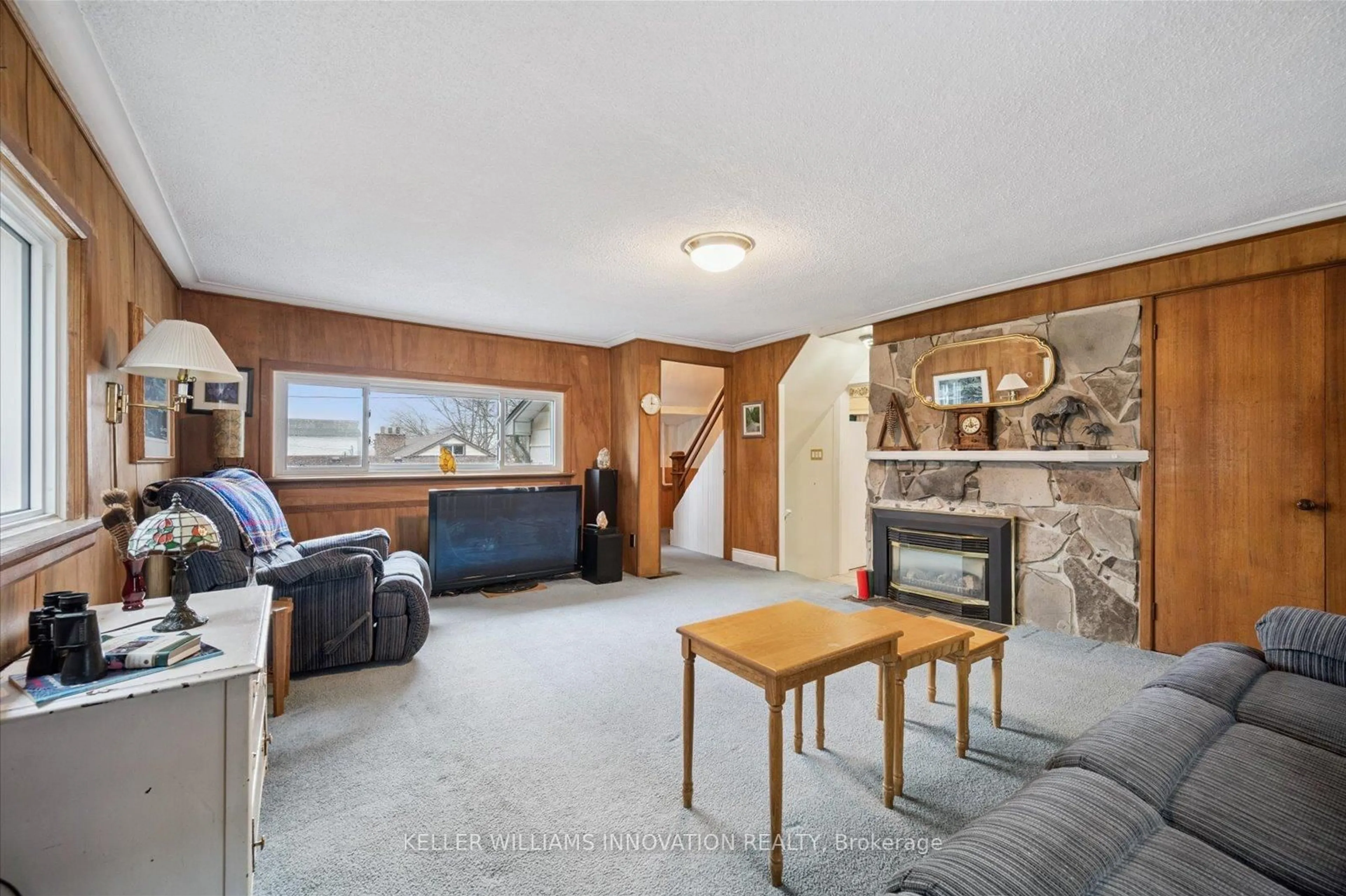 Living room with furniture, unknown for 273 Thaler Ave, Kitchener Ontario N2A 1R7