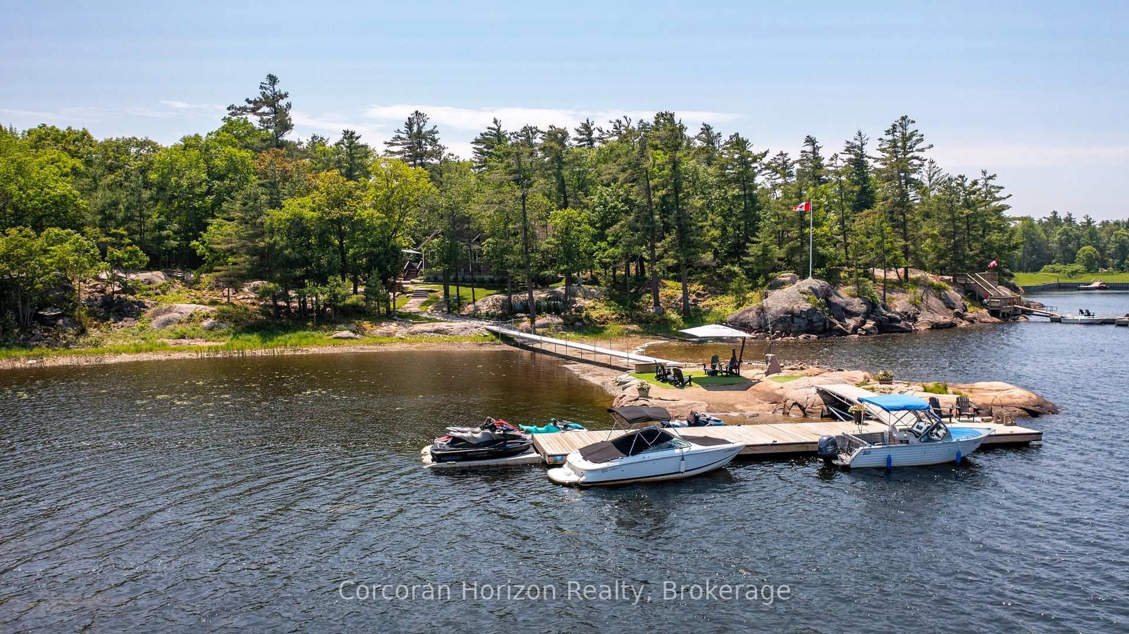 A pic from outside/outdoor area/front of a property/back of a property/a pic from drone, water/lake/river/ocean view for 100 ISLAND 630 GEORGIAN BAY, Georgian Bay Ontario P0E 1E0