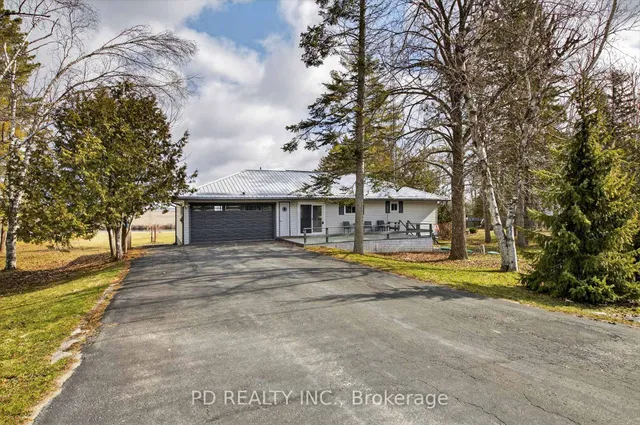 200 Charlore Park Dr, Kawartha Lakes 5