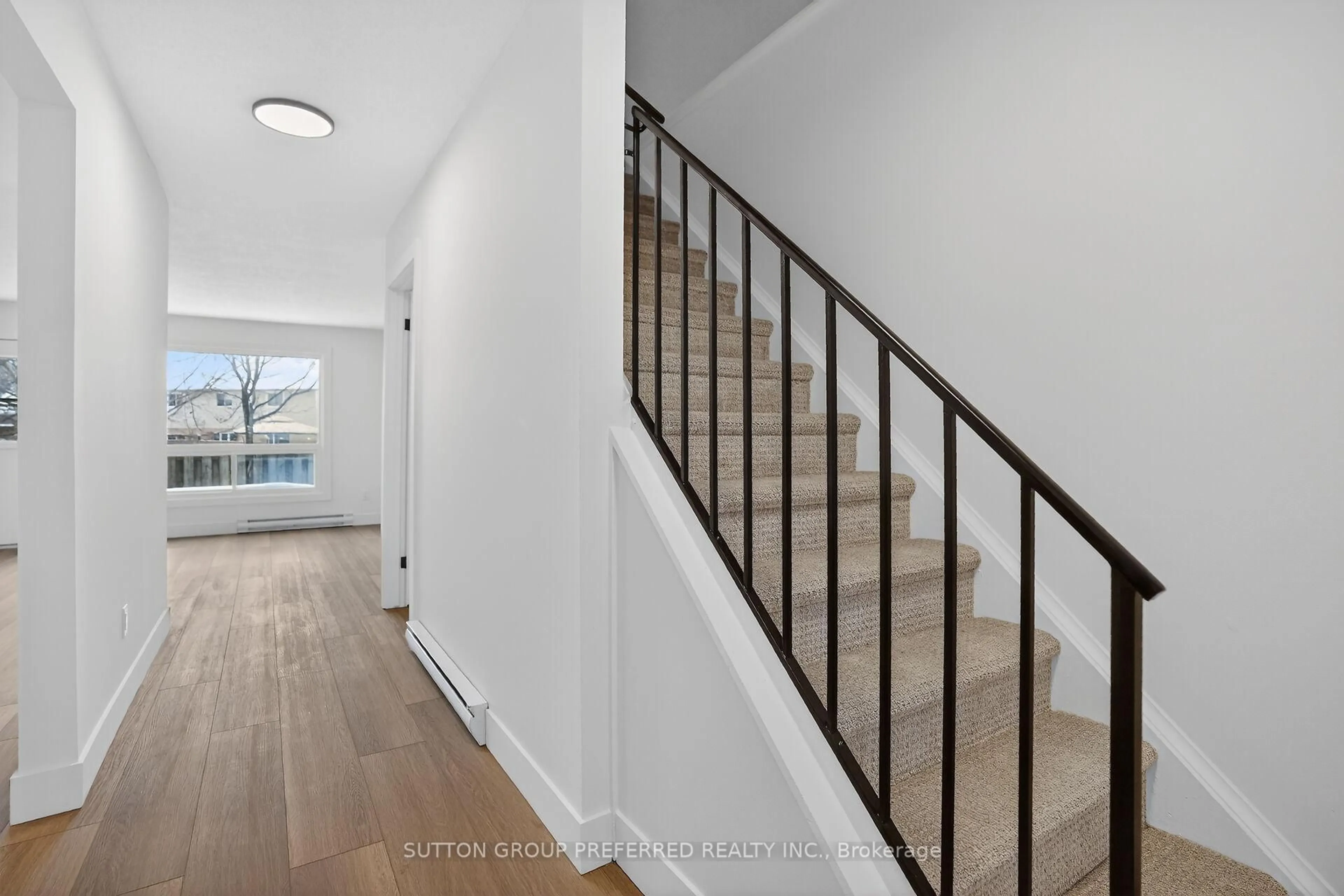 Unknown for 1600 Culver Dr #24, London East Ontario N5V 3H5