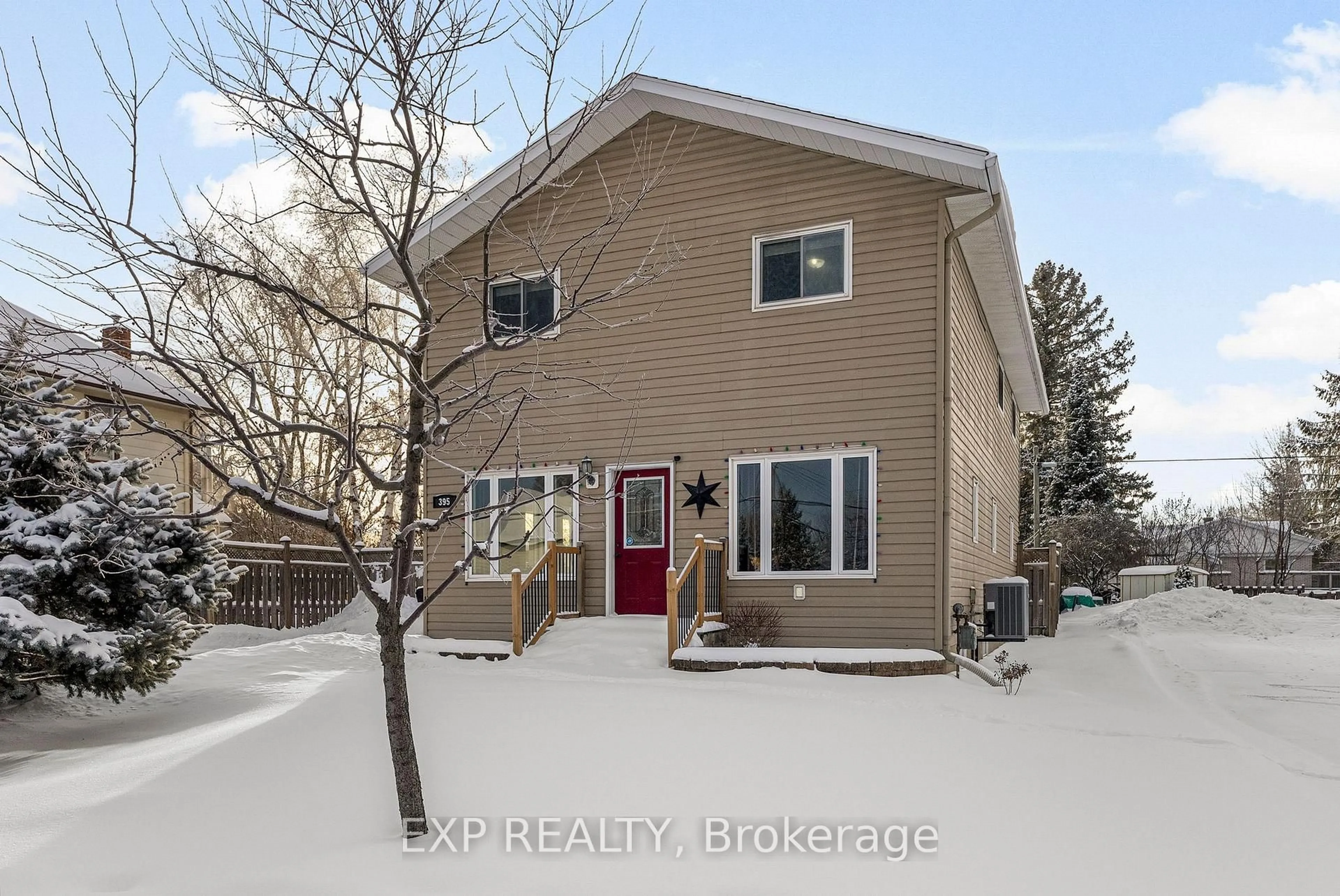 A pic from outside/outdoor area/front of a property/back of a property/a pic from drone, street for 395 Lisgar Ave, Renfrew Ontario K7V 3N3