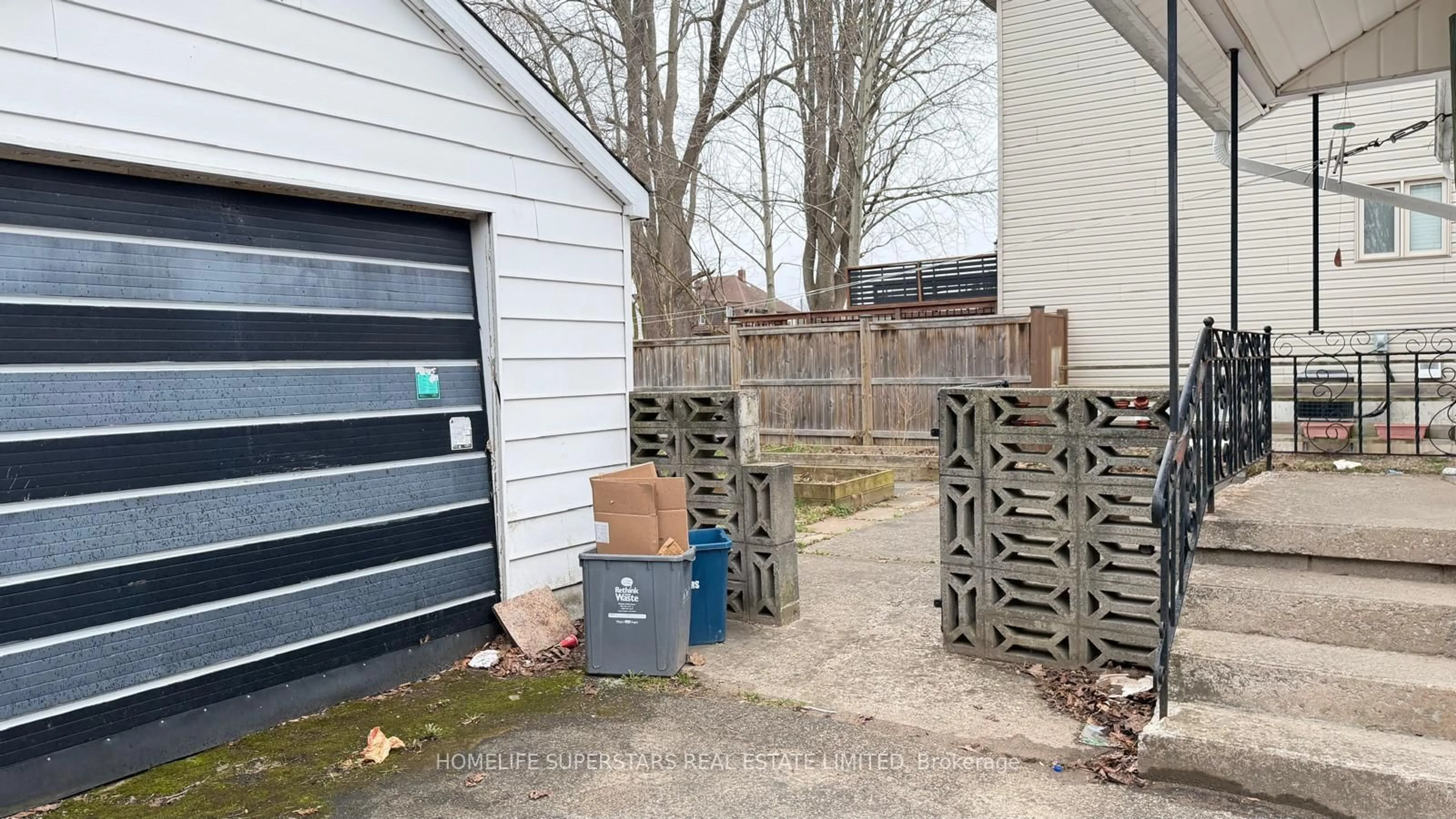 Unknown for 6248 Culp St, Niagara Falls Ontario L2G 2C1