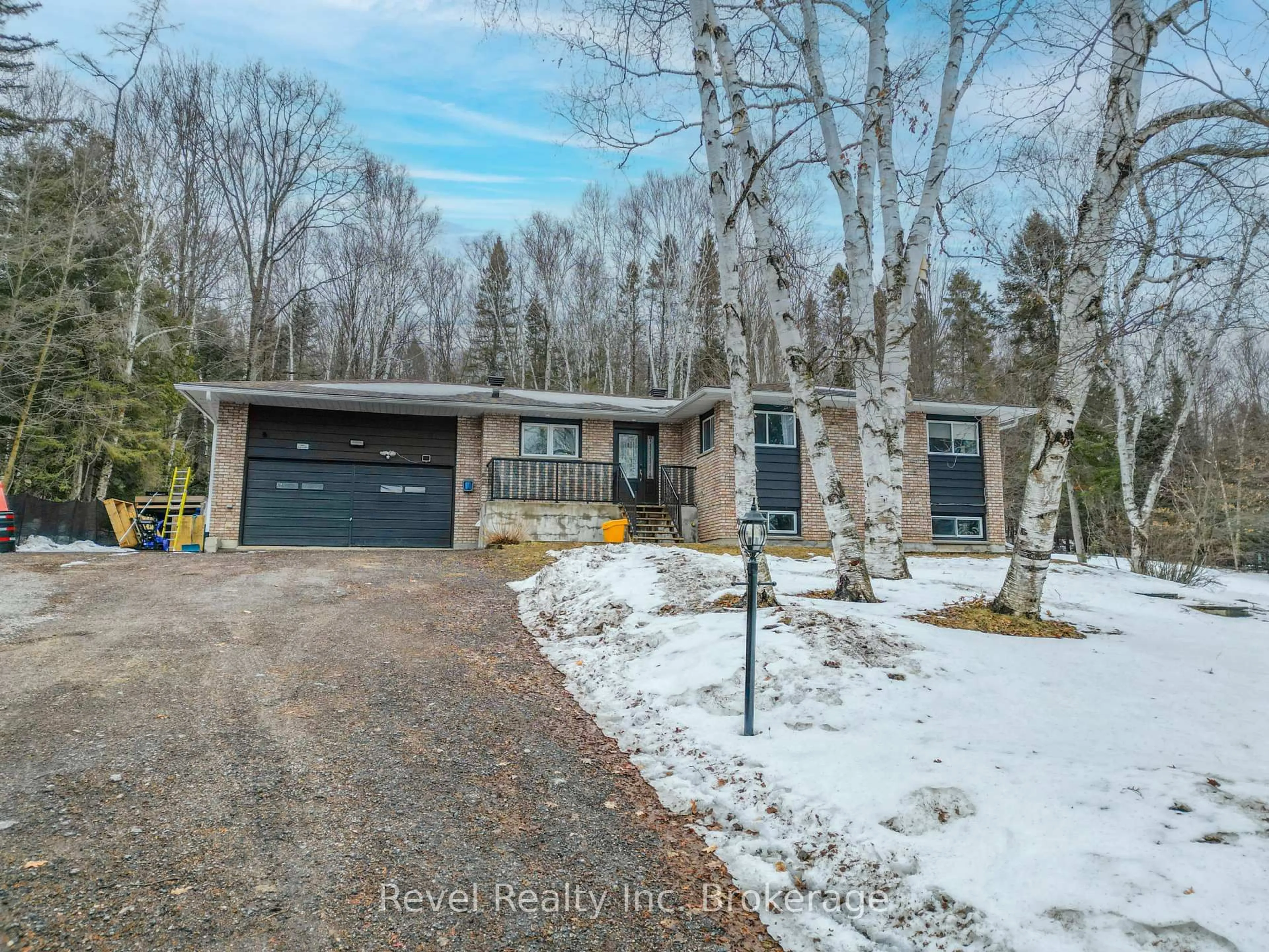 A pic from outside/outdoor area/front of a property/back of a property/a pic from drone, street for 299 Astorville Rd, East Ferris Ontario P0H 1K0
