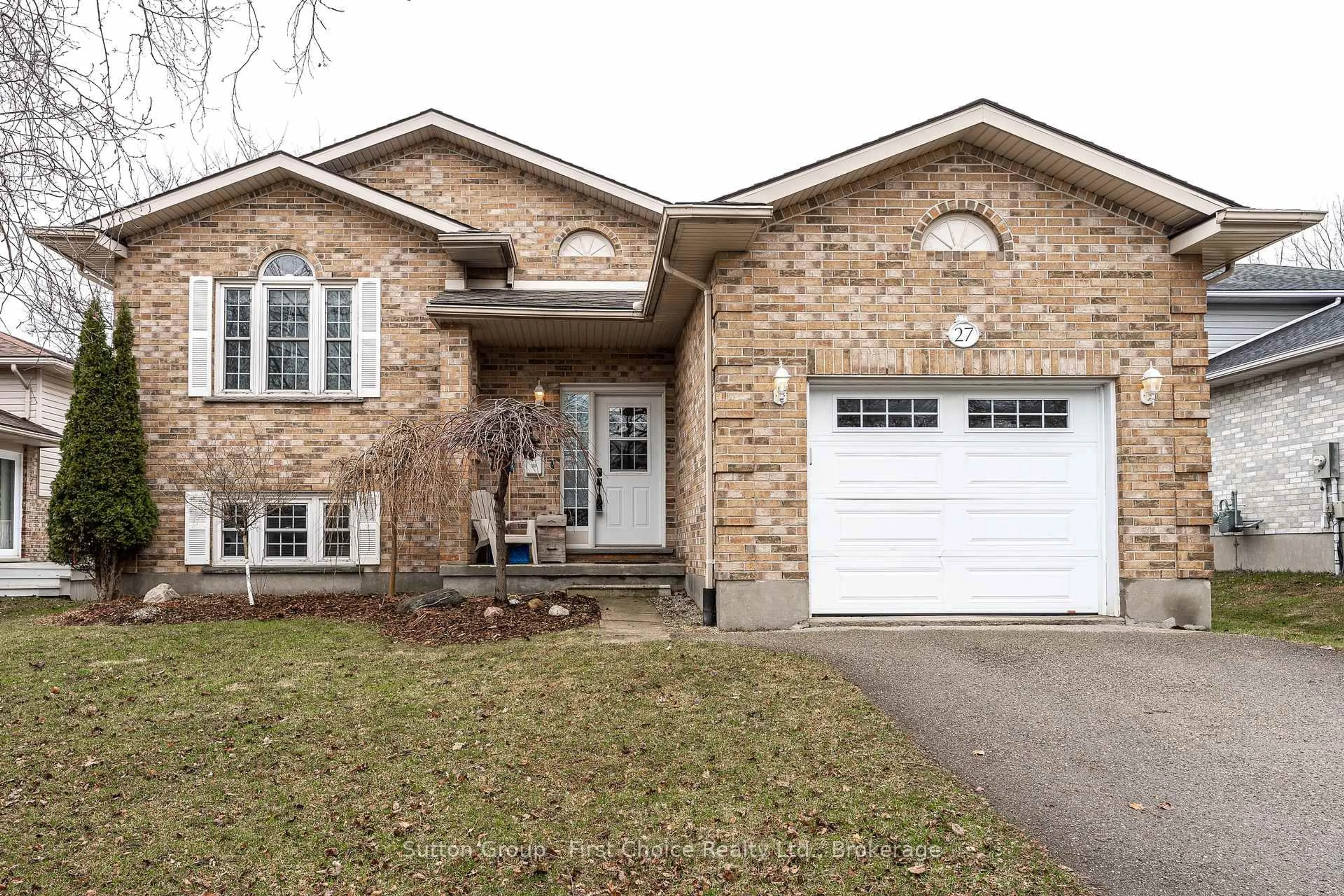 Home with brick exterior material, street for 27 Mcqueen Crt, Stratford Ontario N4Z 1H5
