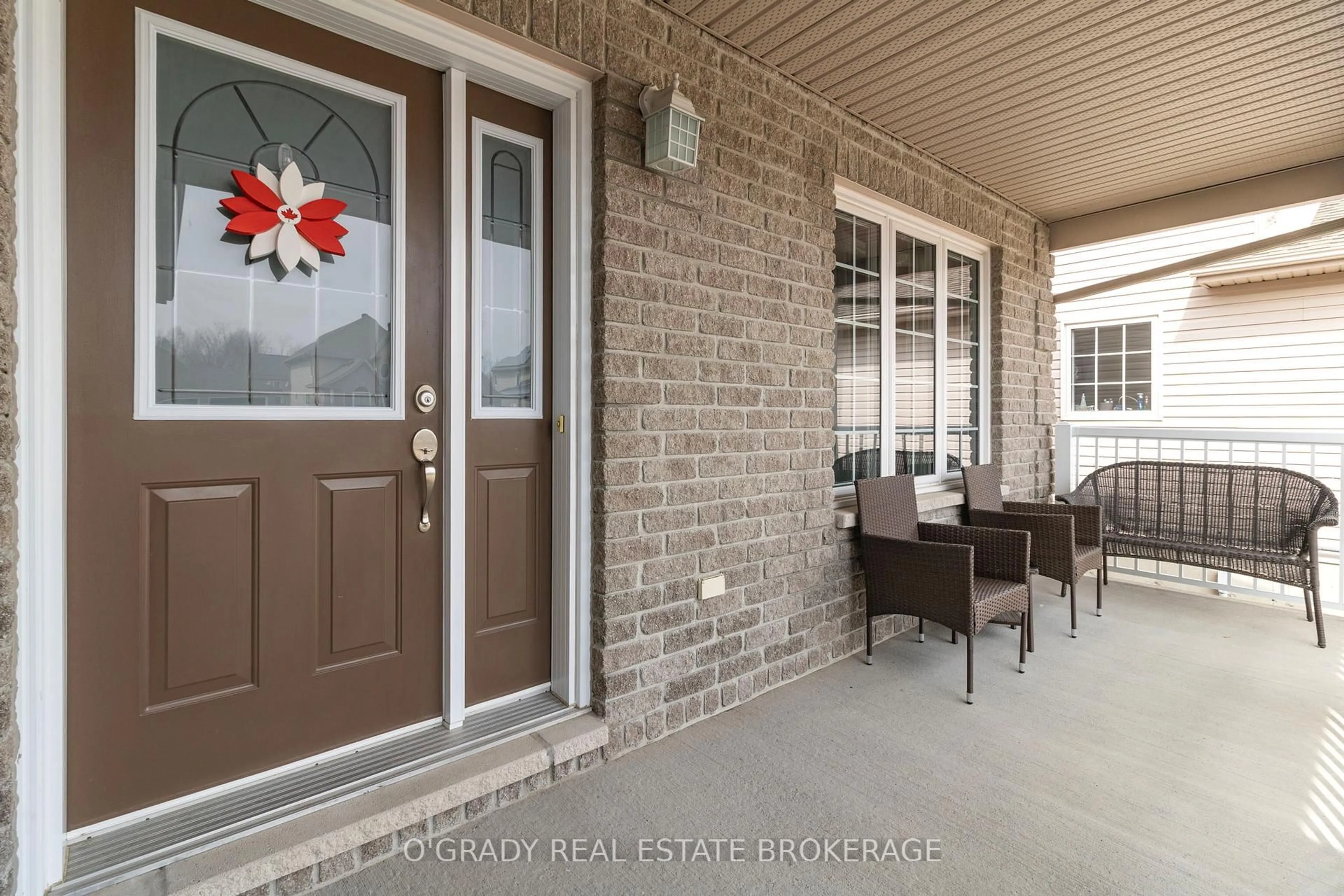 Unknown for 1004 Crestwood Dr, Brockville Ontario K6V 7N1