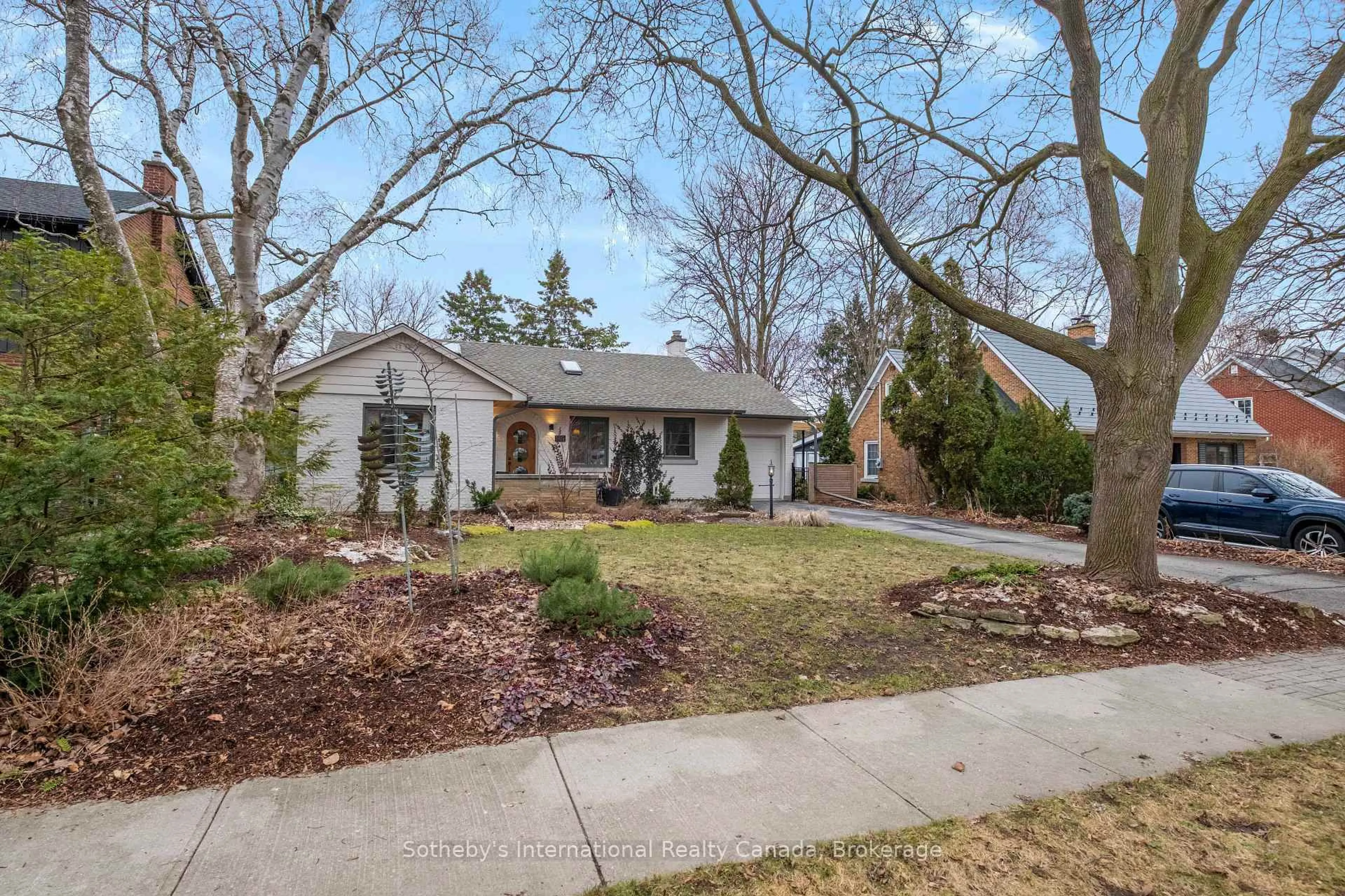 Home with brick exterior material, street for 189 Forsyth Dr, Waterloo Ontario N2L 1A1