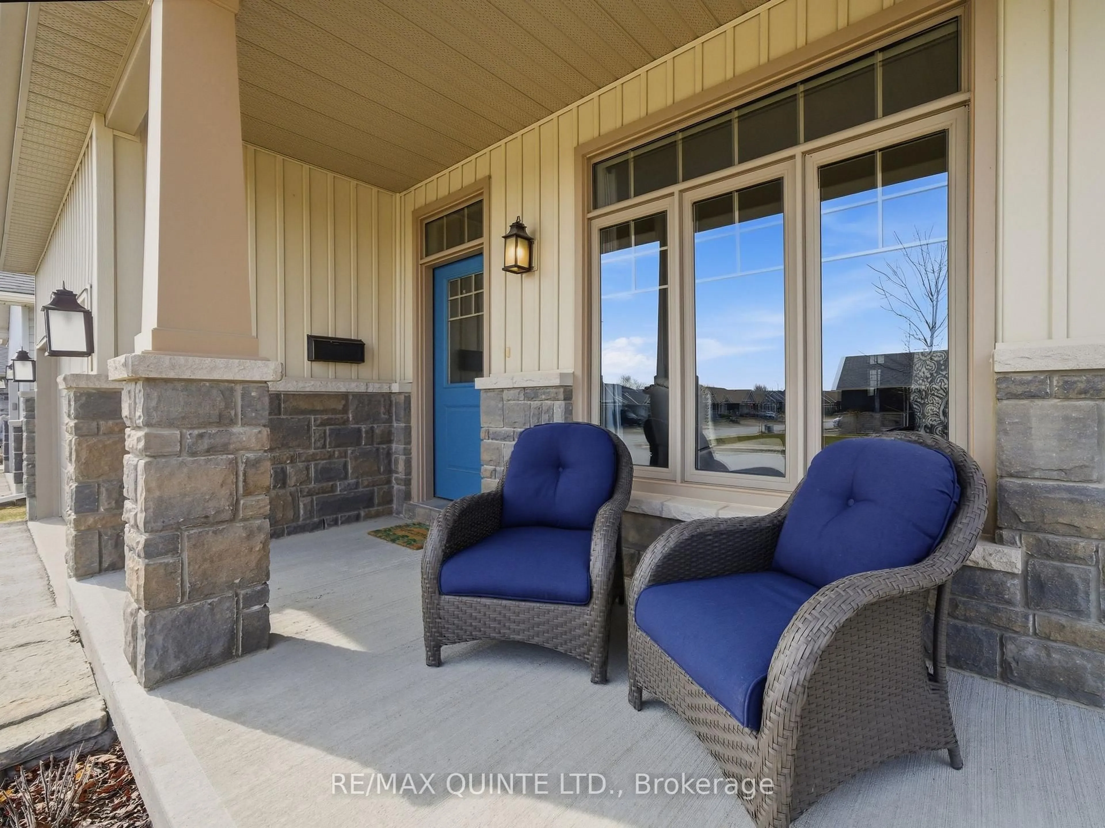 Patio, water/lake/river/ocean view for 18 Deacon Pl, Belleville Ontario K8P 0E9