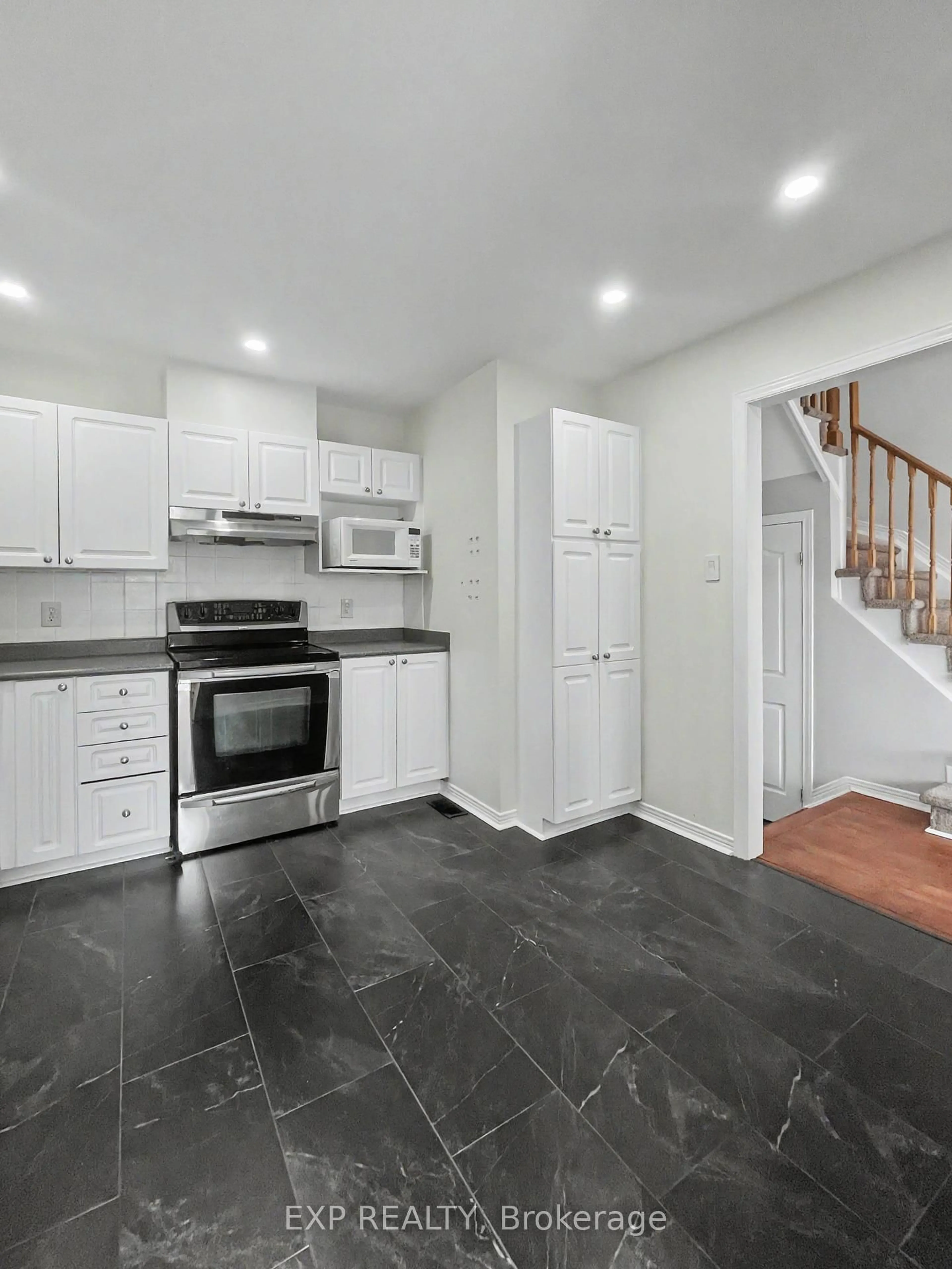 Open concept kitchen, ceramic/tile floor for 4218 Owl Valley Dr, Ottawa Ontario K1V 1N7