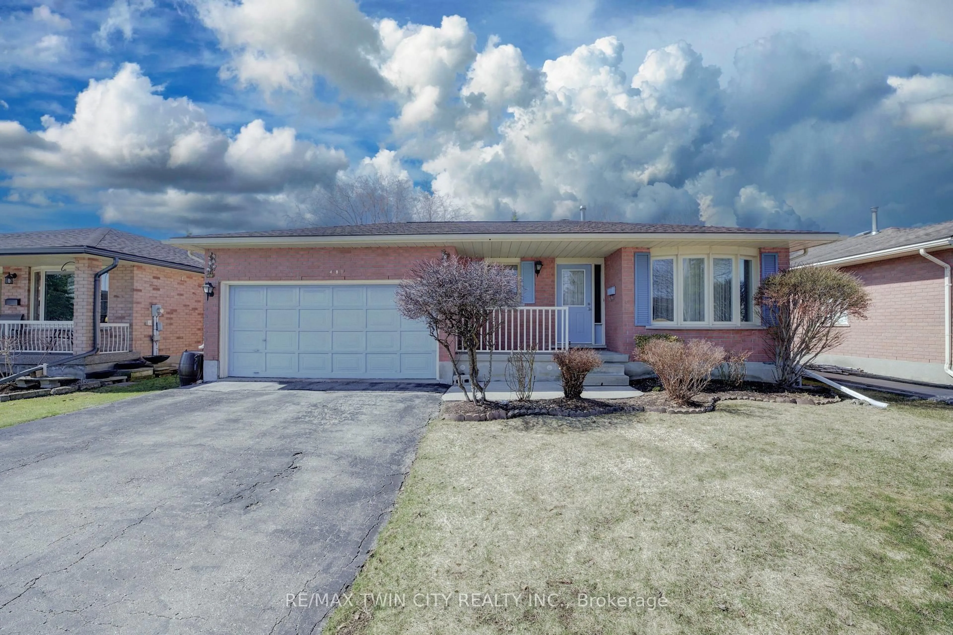 Home with brick exterior material, street for 489 Northlake Dr, Waterloo Ontario N2V 1V5
