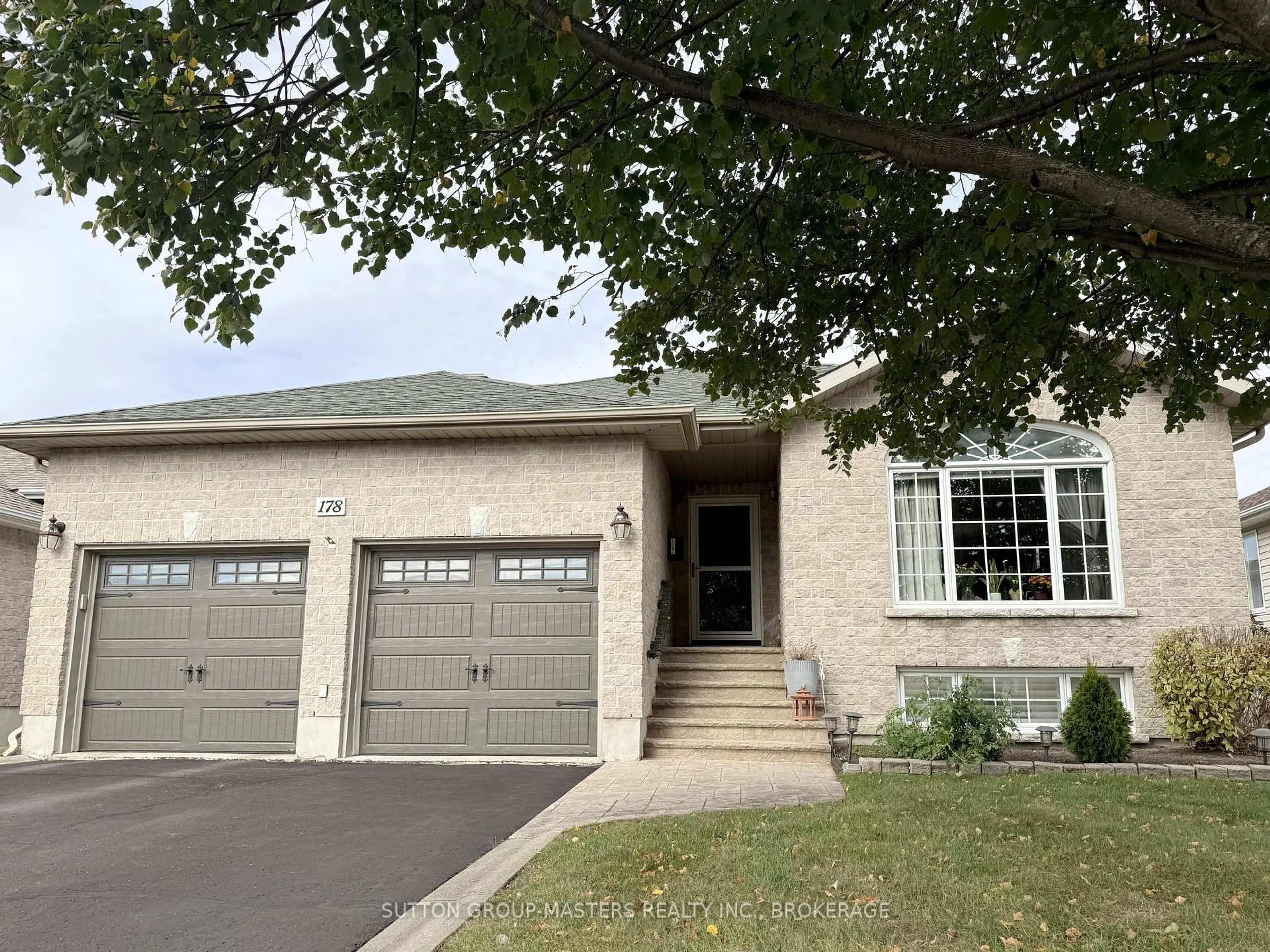 Home with vinyl exterior material, street for 178 Langfield St, Kingston Ontario K7P 3J3