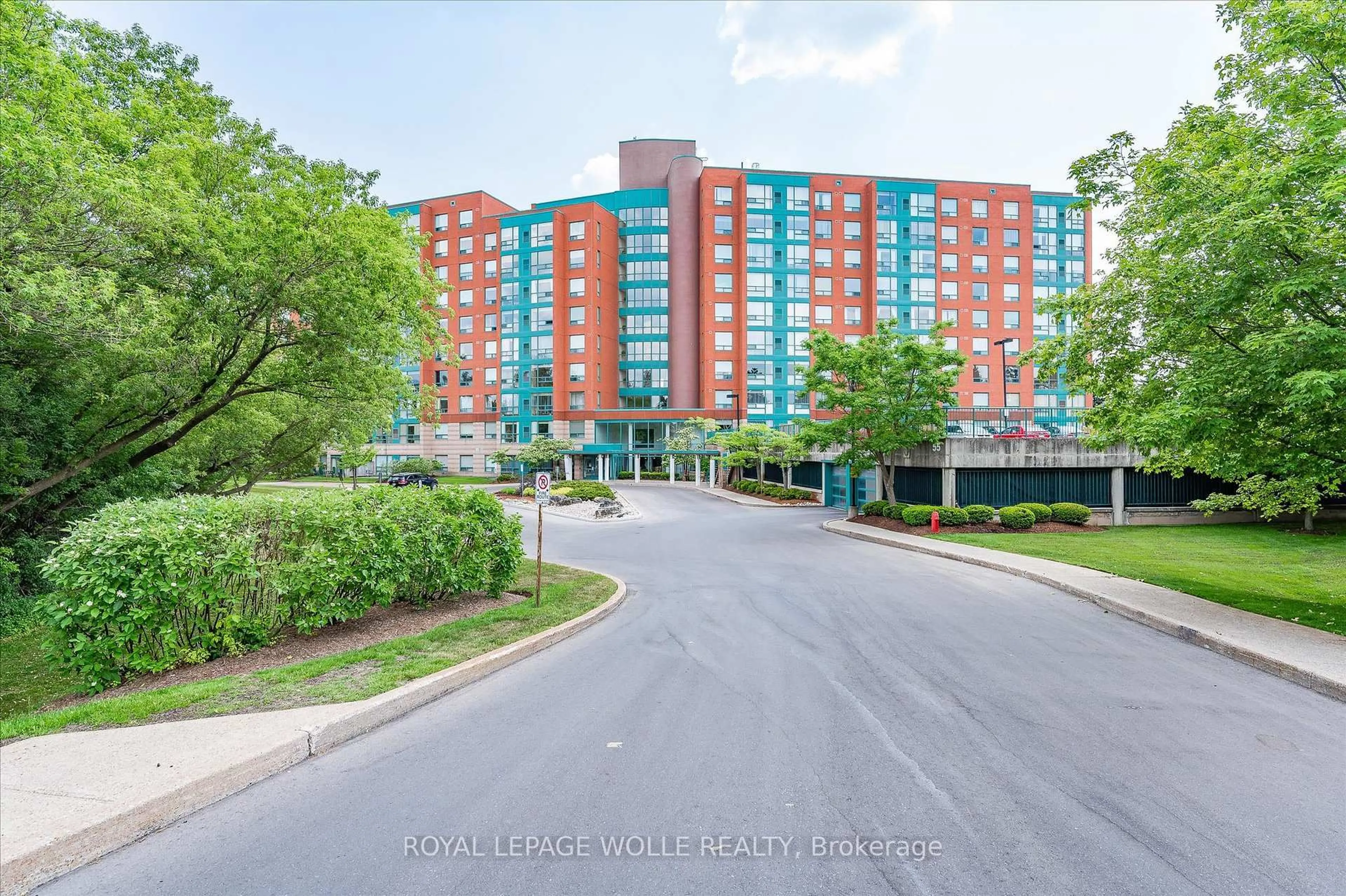 Unknown for 55 Blue Springs Dr #706, Waterloo Ontario N2J 4T3