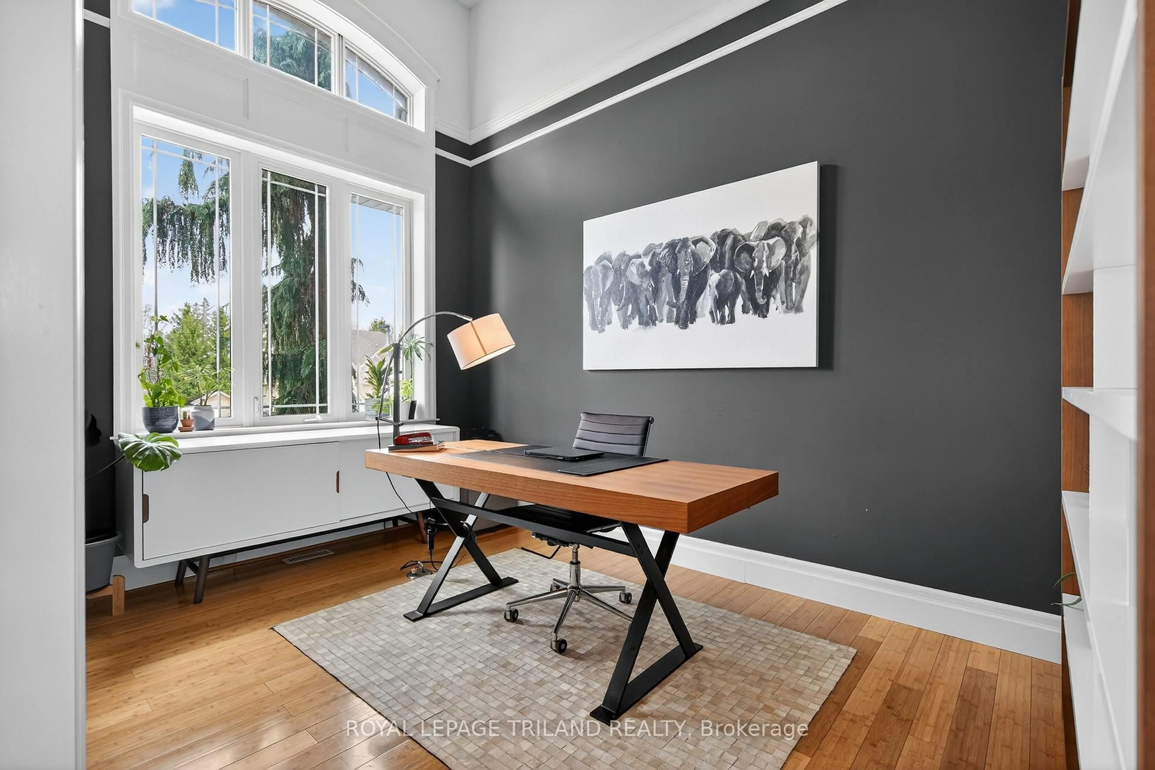 A pic of a room for 24 Earlscourt Terr, Middlesex Centre Ontario N0L 1R0