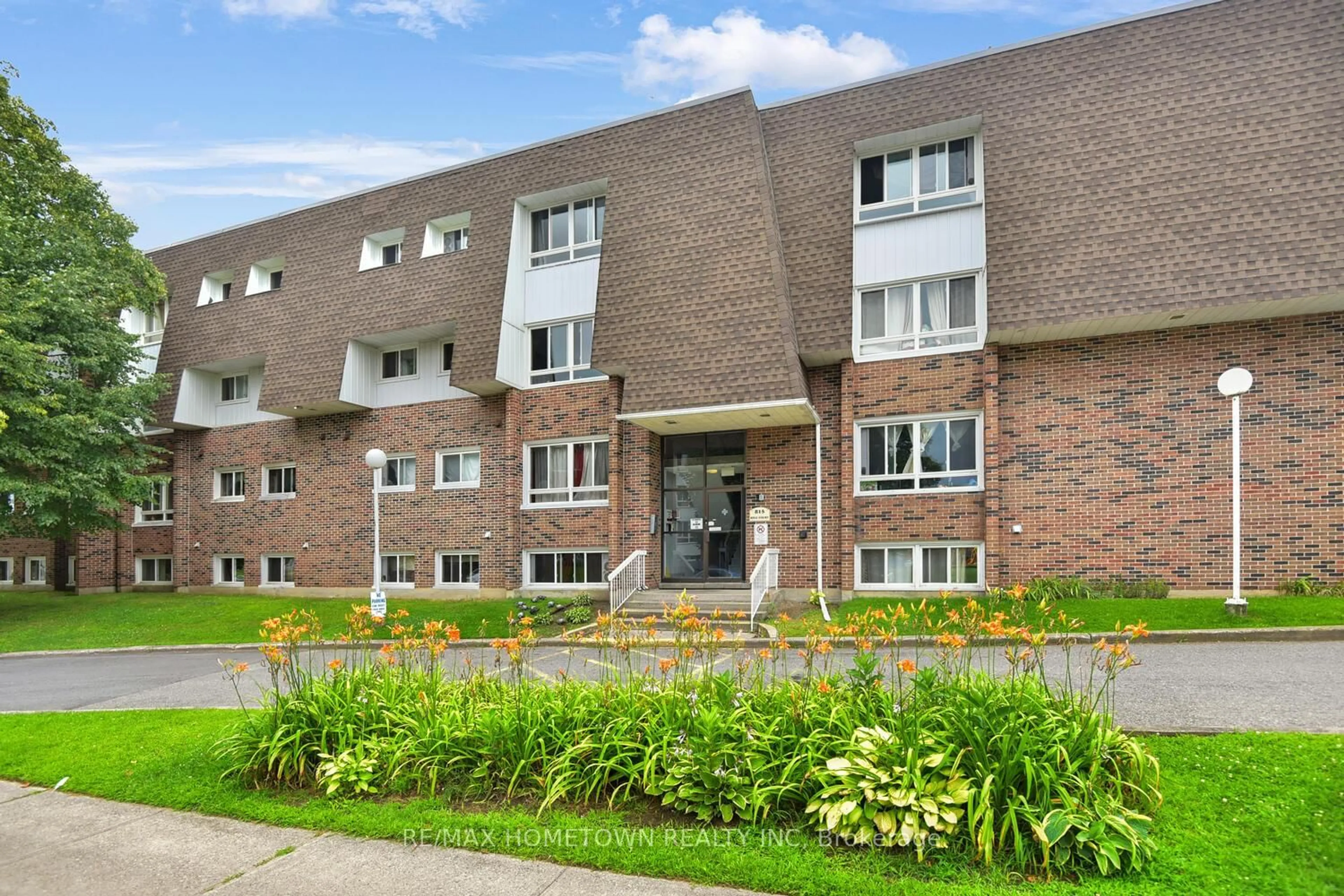 Unknown for 815 Kyle Crt #310, Brockville Ontario K6V 6J7