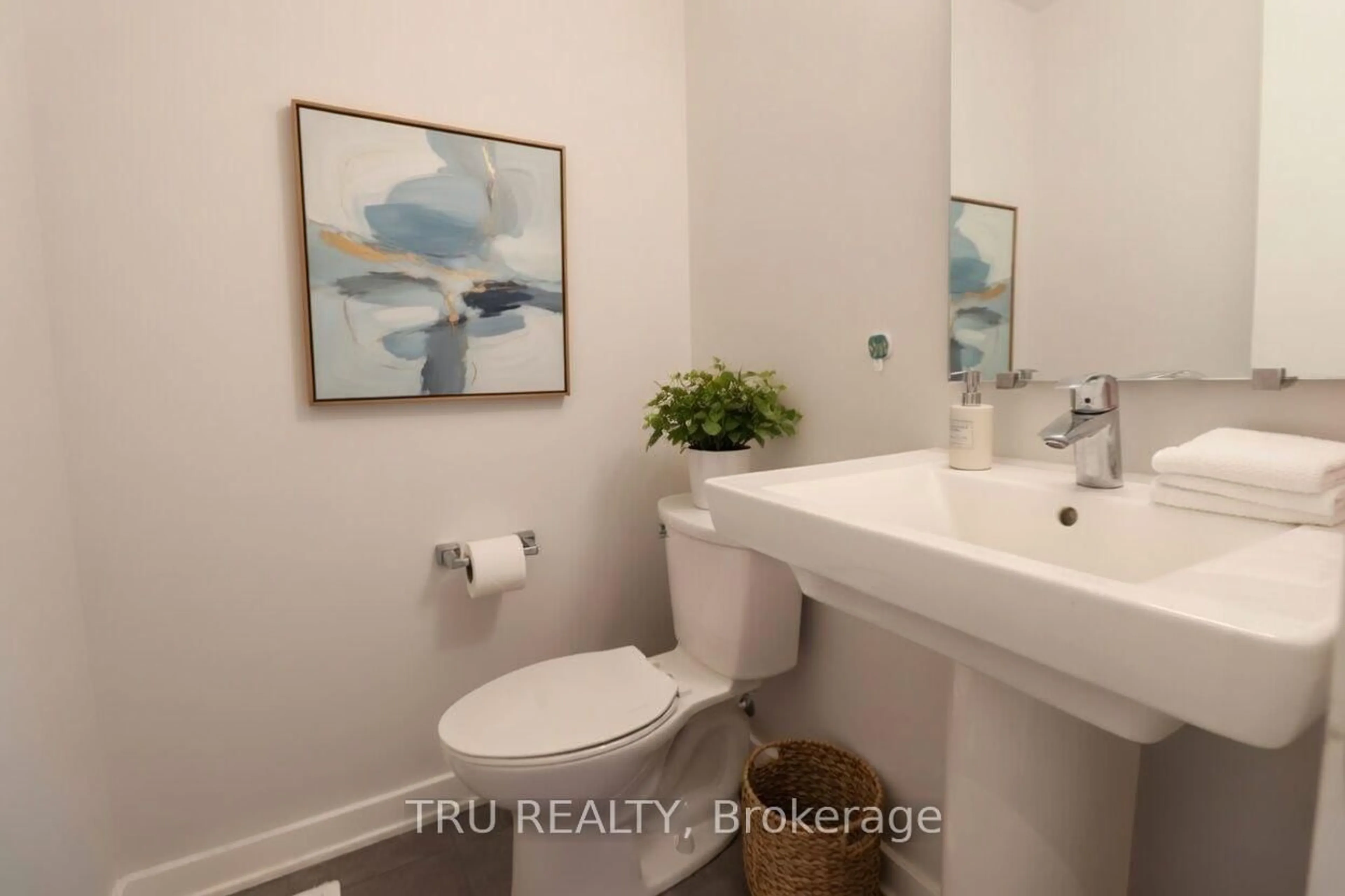 Unknown for 866 Quartet Ave, Ottawa Ontario K1X 0C6