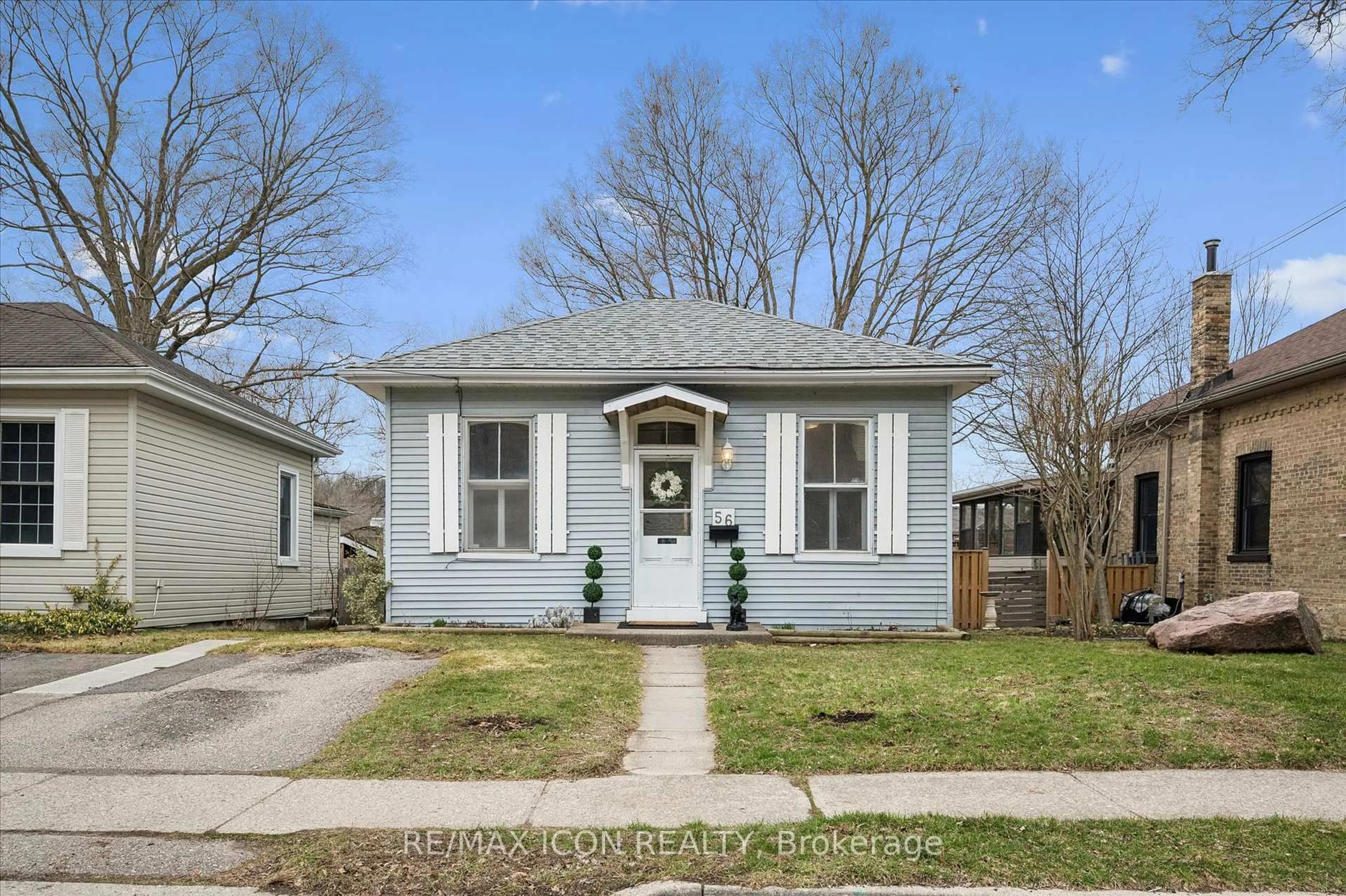 Unknown for 56 Walnut St, Brant Ontario N3L 2J3