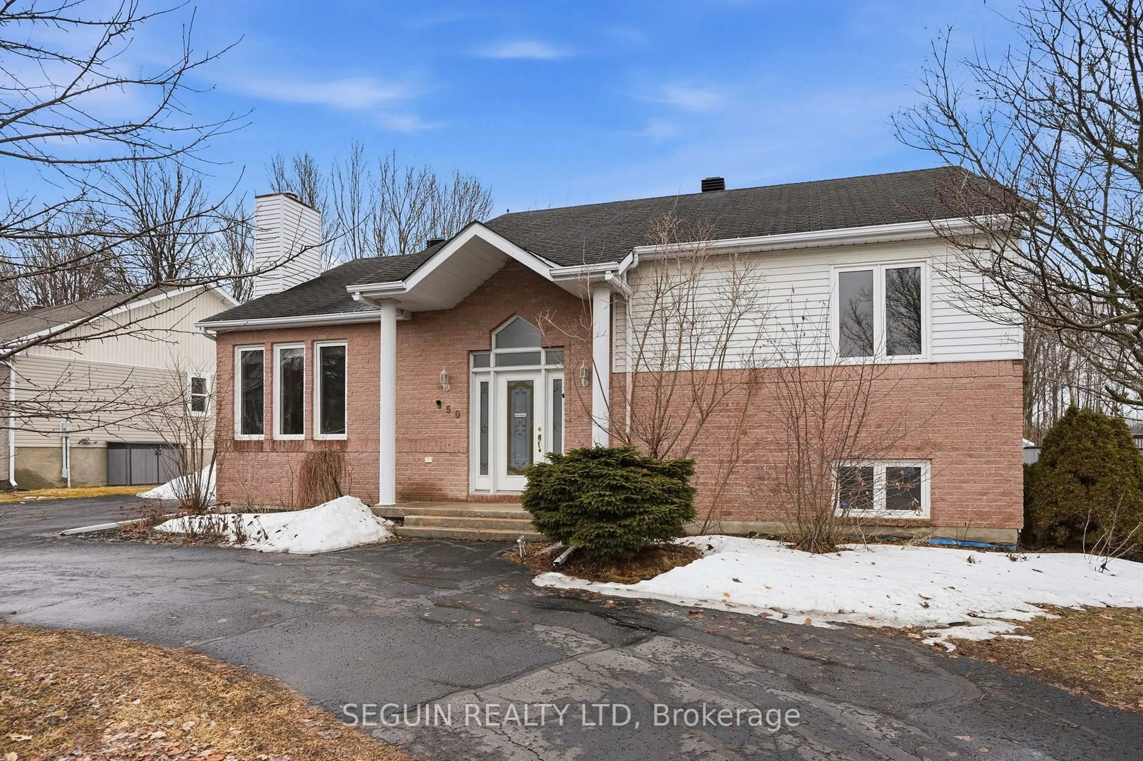 Home with brick exterior material, street for 650 Berthiaume St, Hawkesbury Ontario K6A 3M1