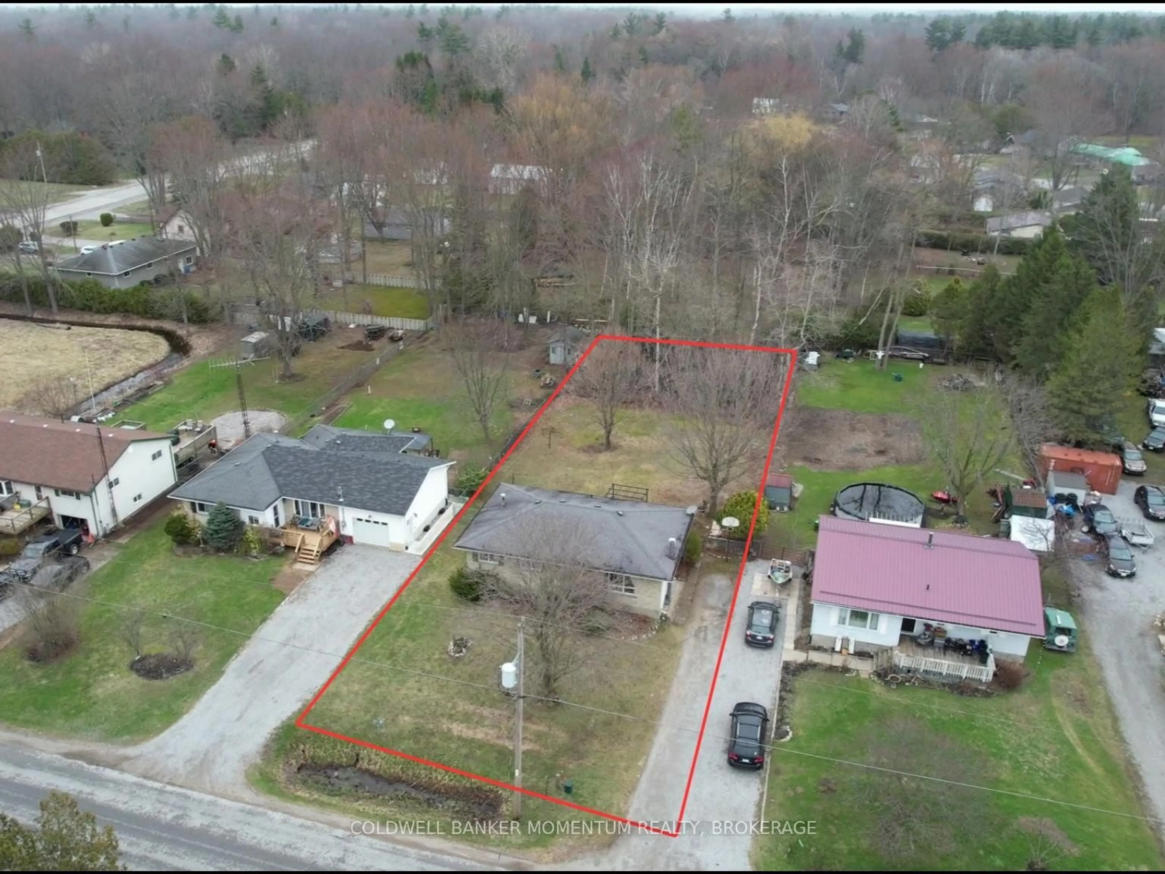 A pic from outside/outdoor area/front of a property/back of a property/a pic from drone, street for 1682 Charlotteville East Quarter Line Rd, Norfolk Ontario N3Y 4K5