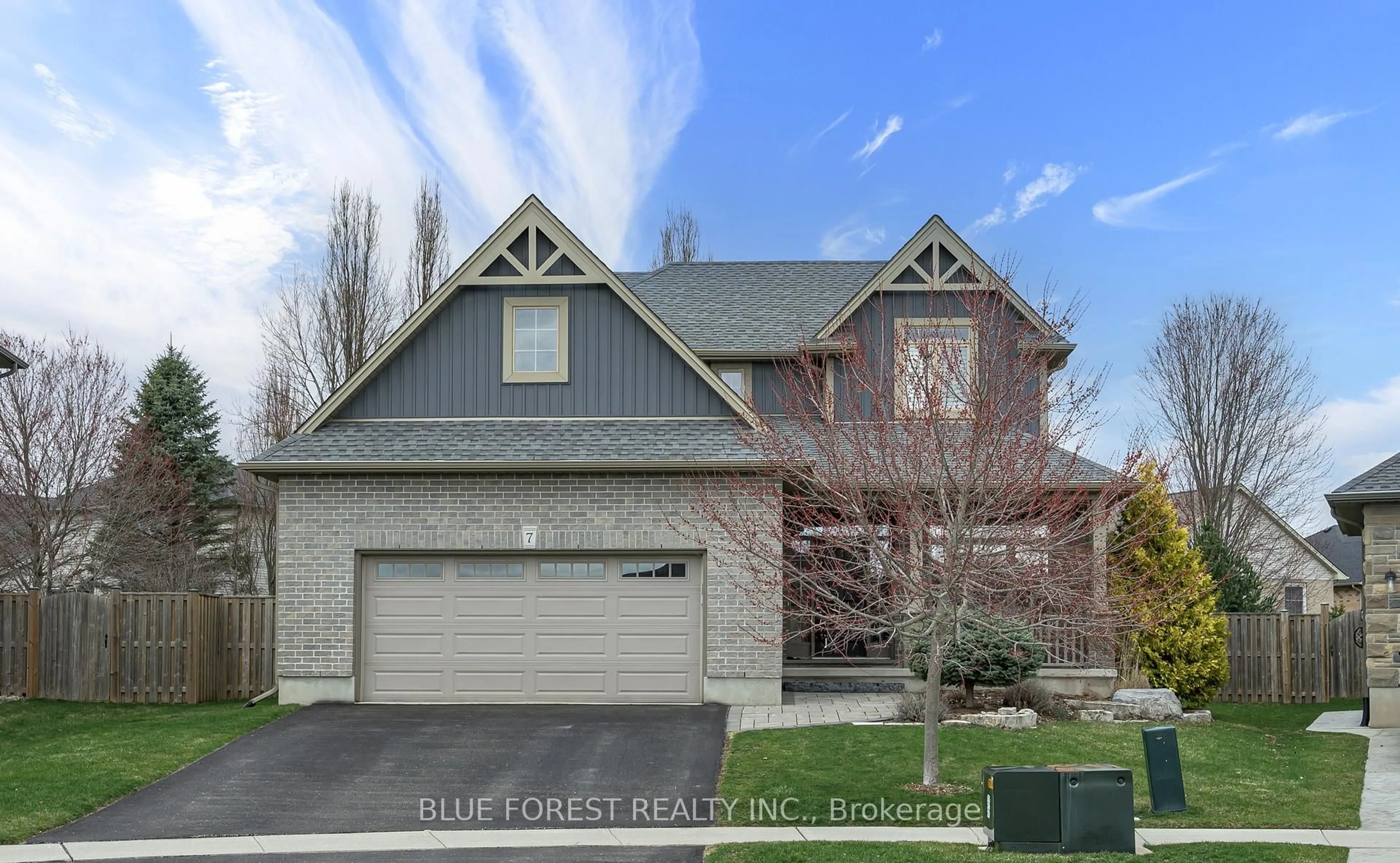 Home with brick exterior material, street for 7 St Andrews Dr, St. Thomas Ontario N5R 0G2