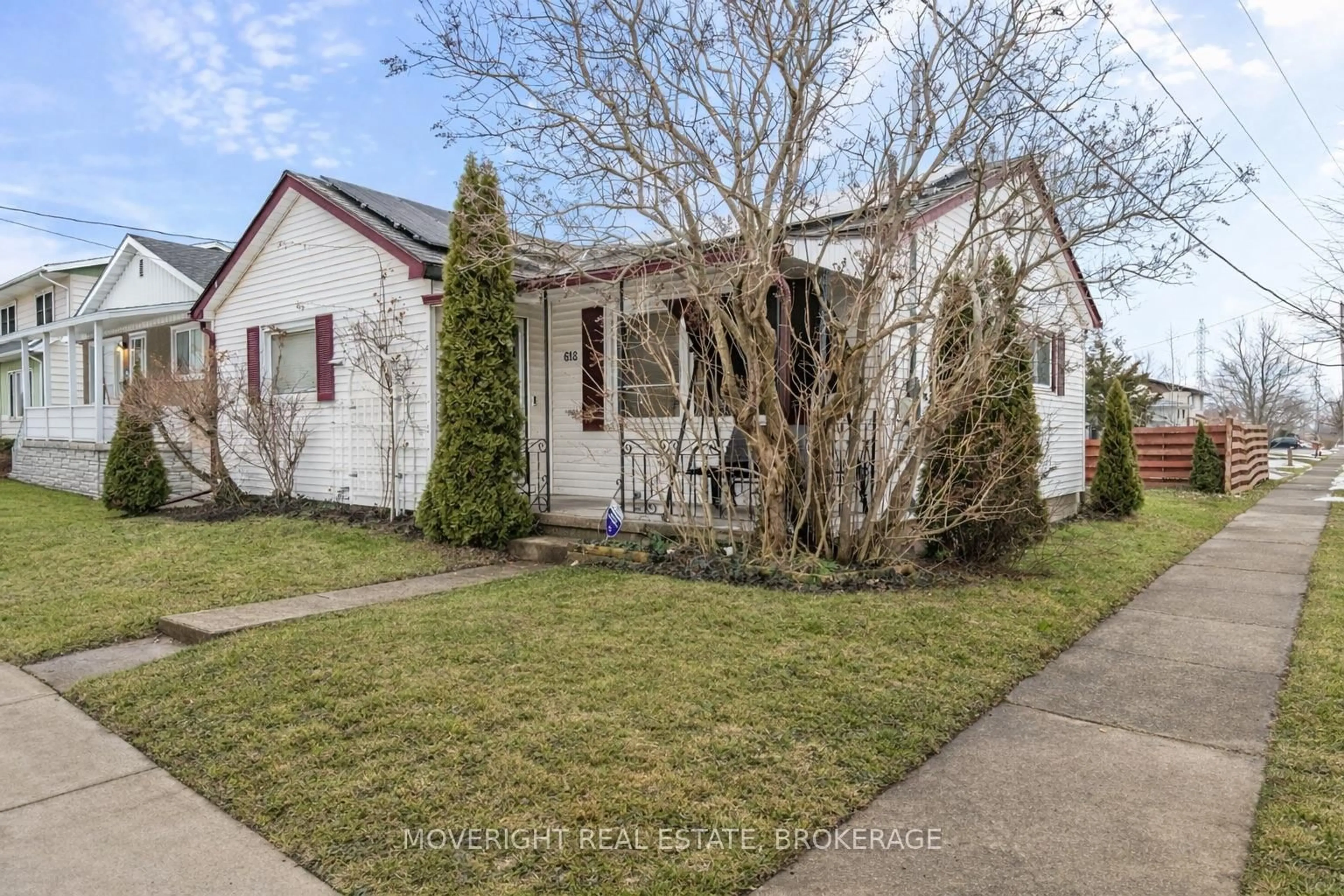 Unknown for 618 Lincoln St, Welland Ontario L3B 4R4