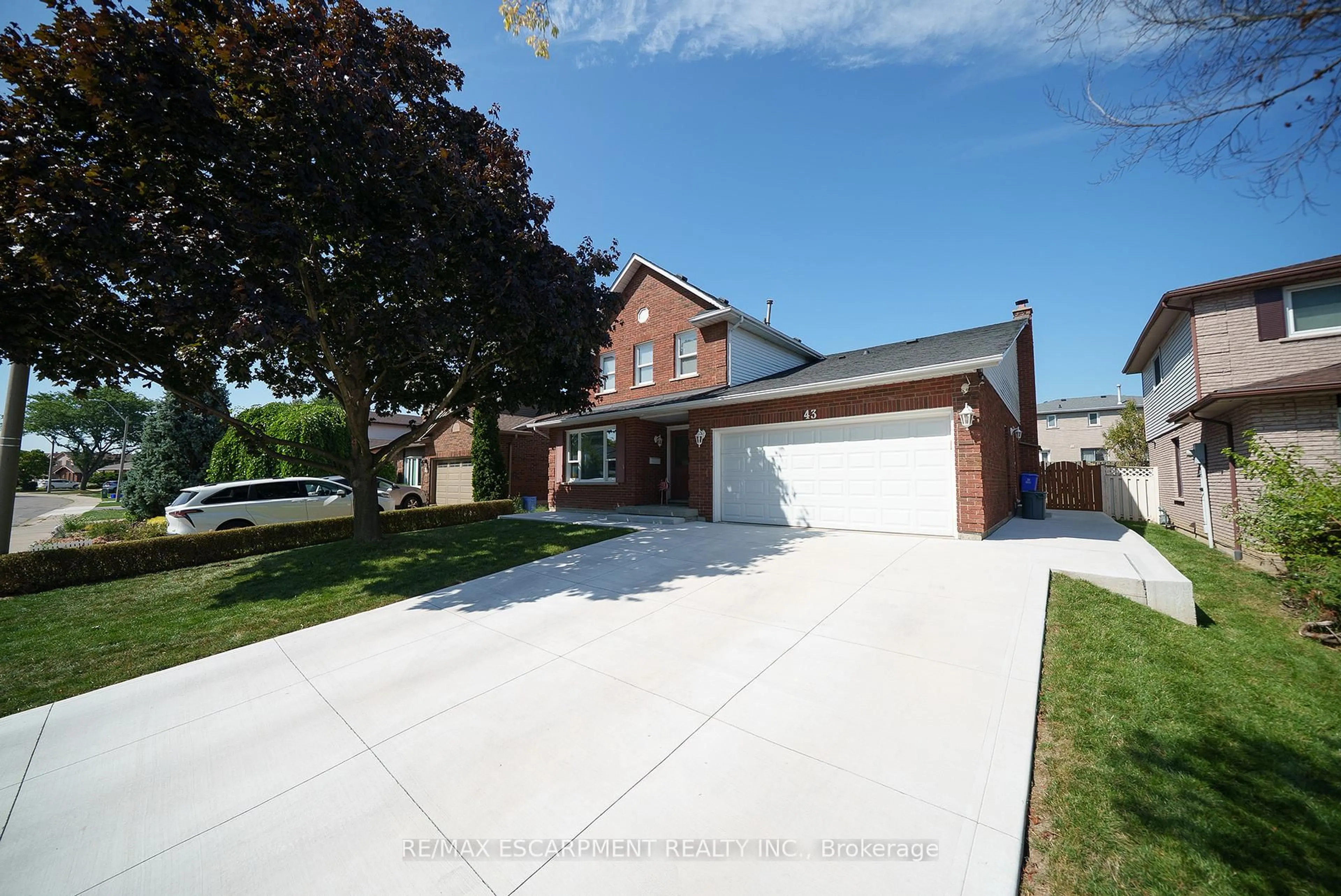 Home with brick exterior material, street for 43 Flamingo Dr, Hamilton Ontario L9A 4X6