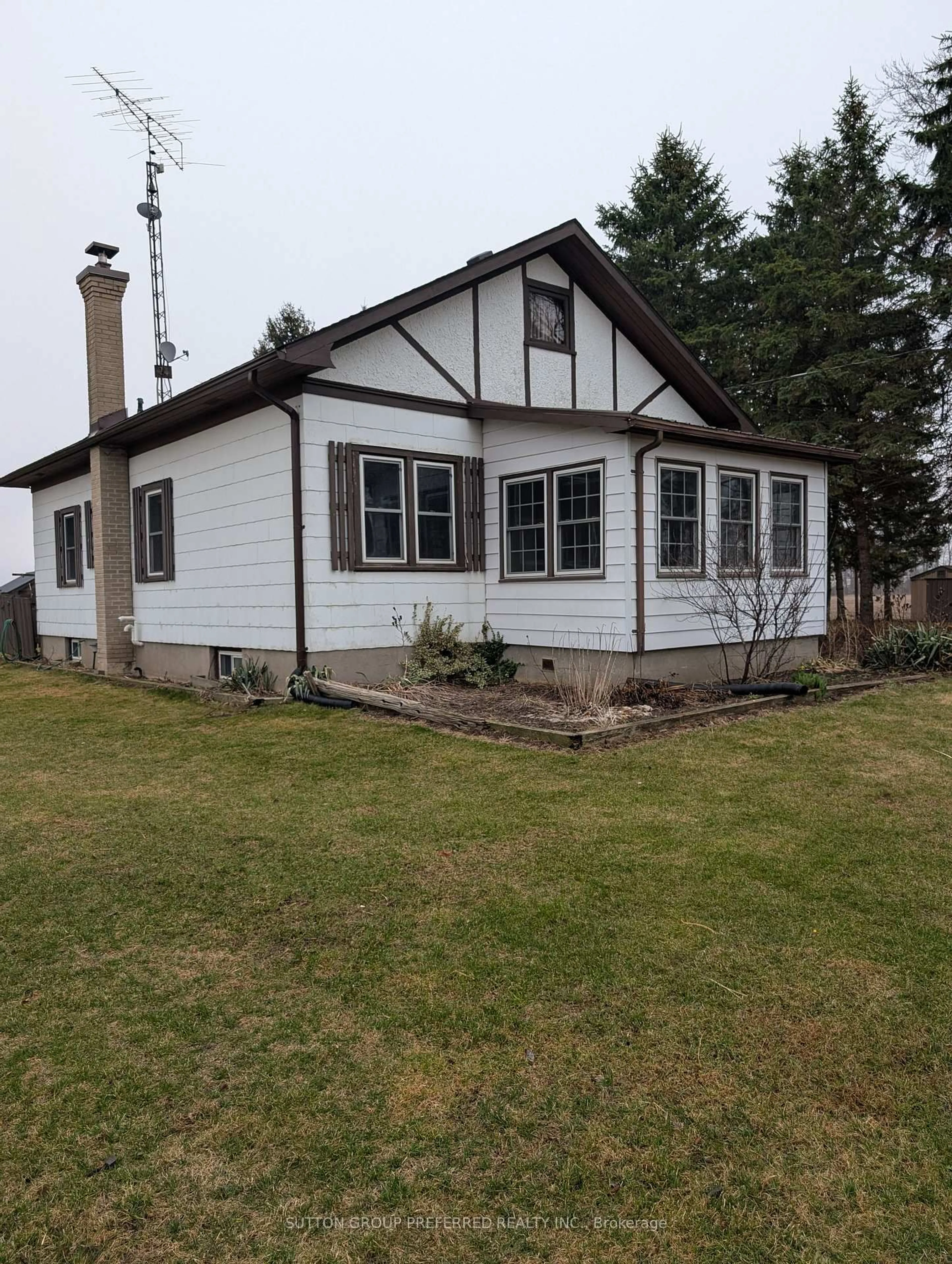 Home with vinyl exterior material, street for 135306 13TH Line, Zorra Ontario N0M 2M0