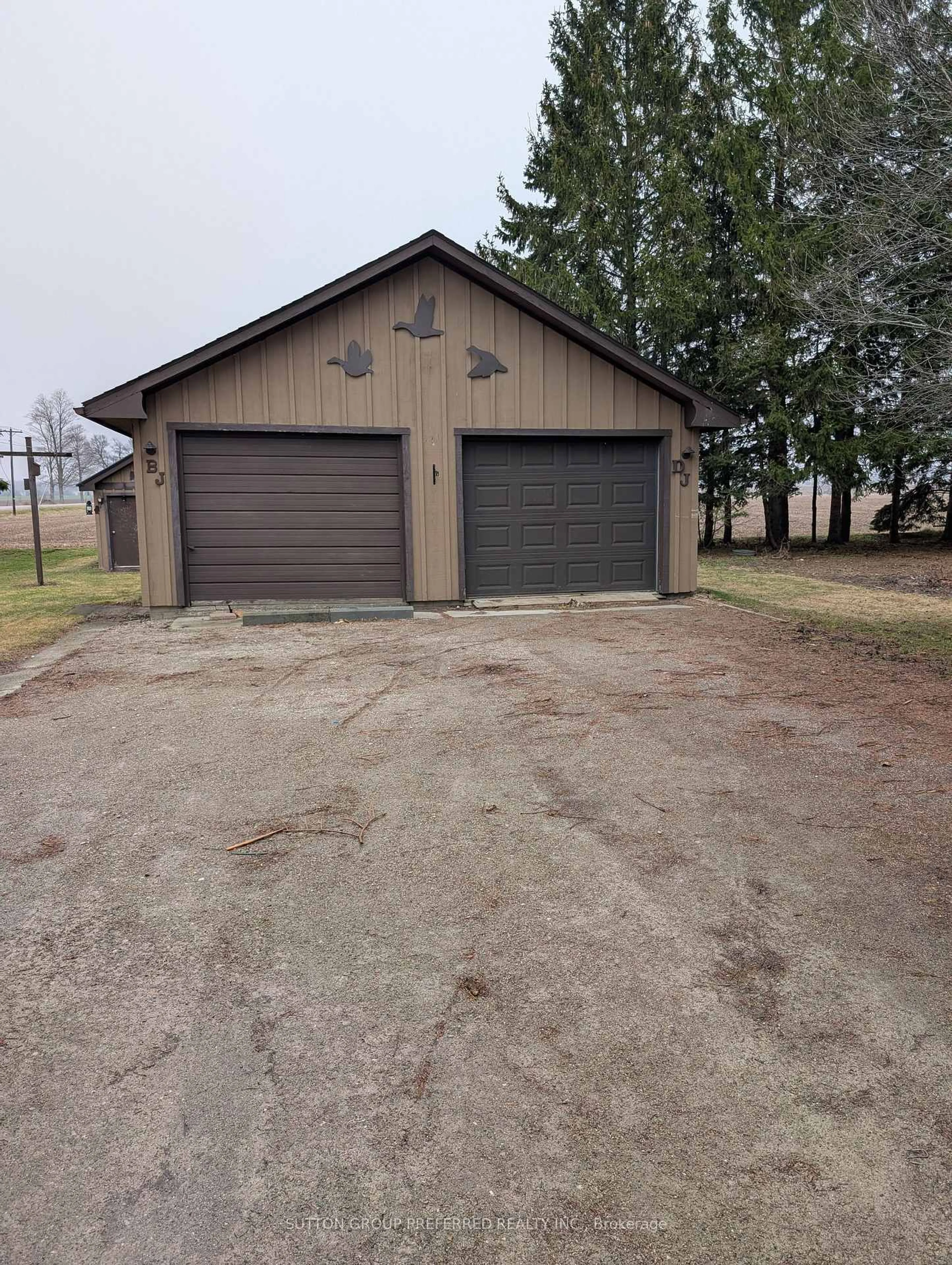 Indoor garage for 135306 13TH Line, Zorra Ontario N0M 2M0