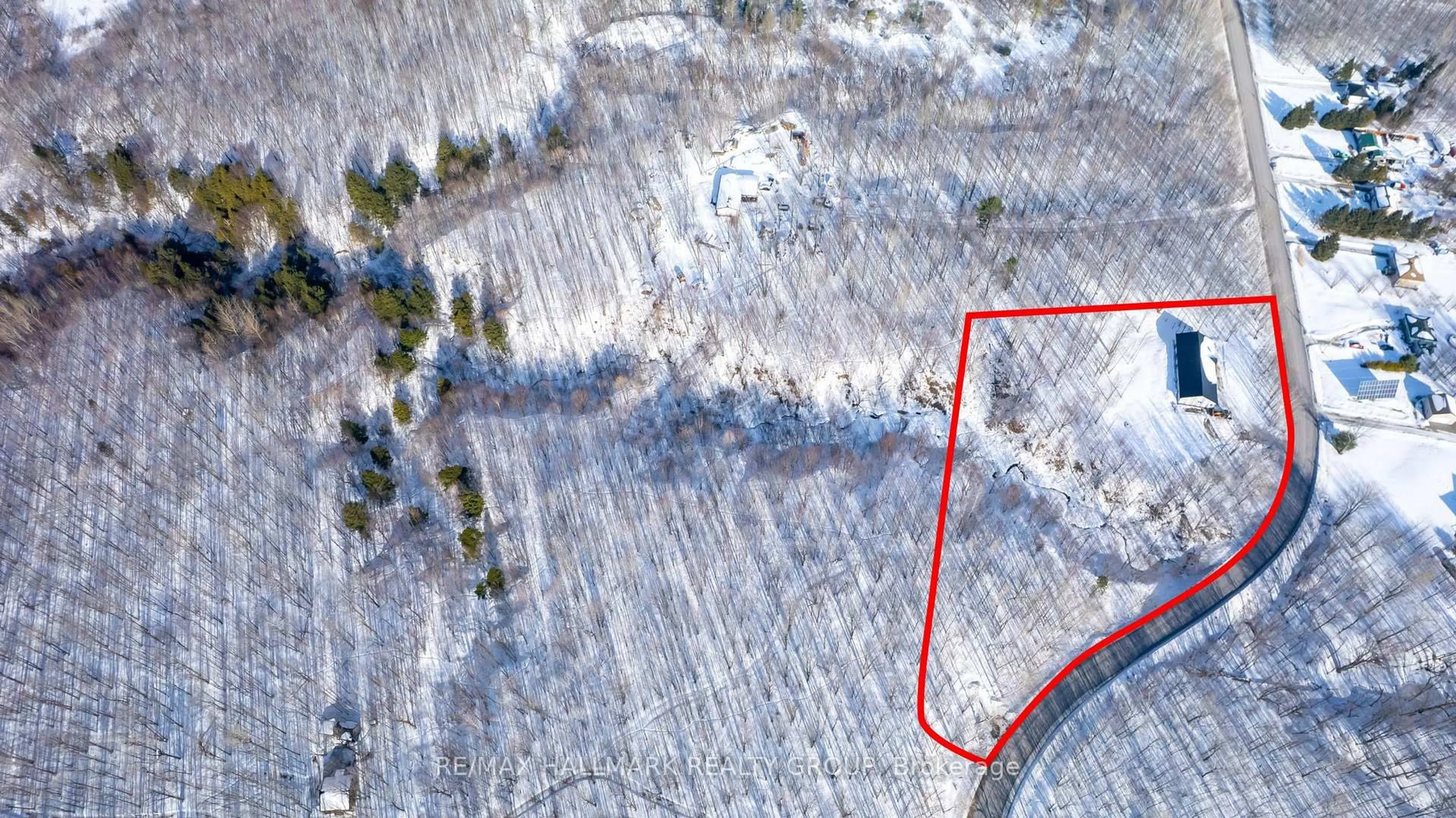 A pic from outside/outdoor area/front of a property/back of a property/a pic from drone, unknown for 3244 Piche Rd, The Nation Ontario K0A 1M0