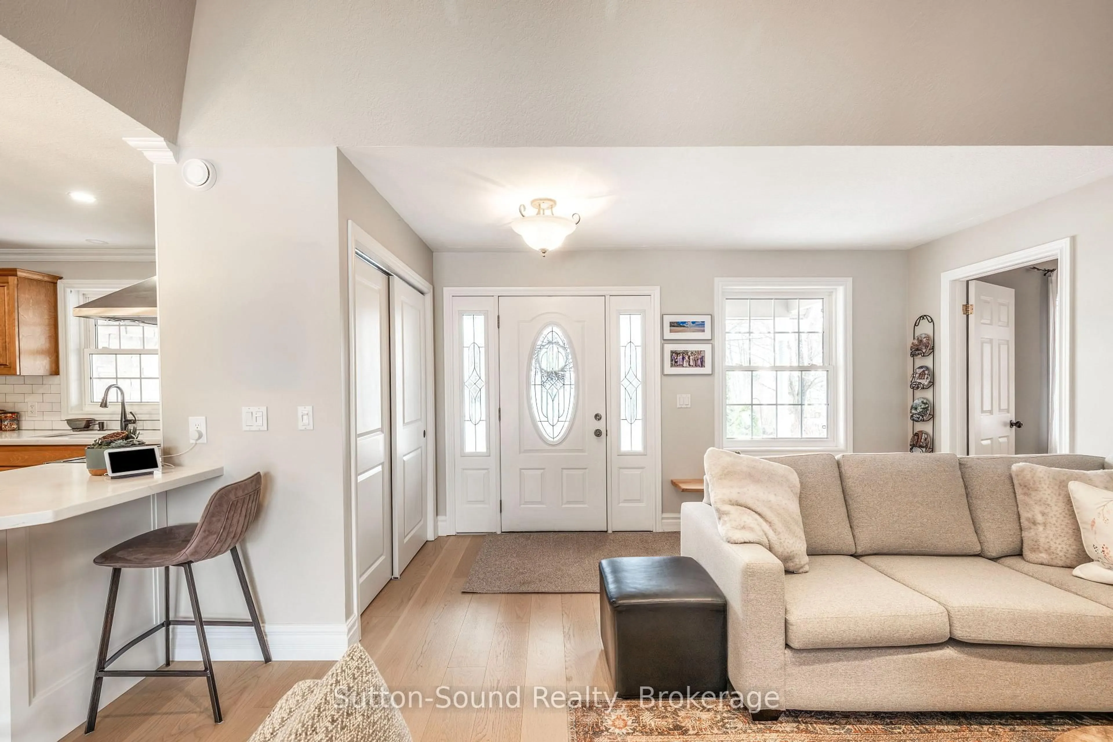 Living room with furniture, unknown for 339566 PRESQU'ILE Rd, Georgian Bluffs Ontario N0H 1S0
