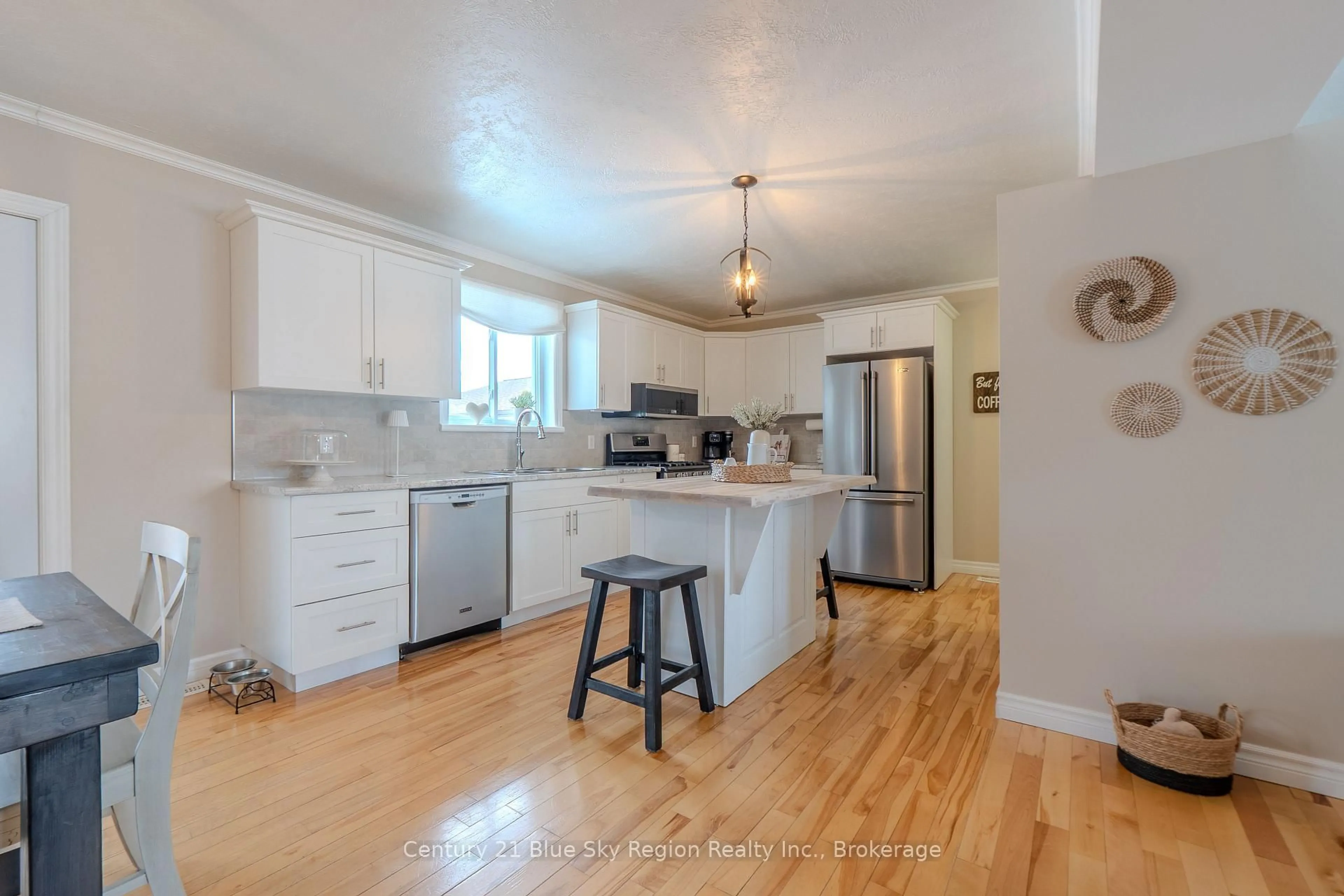Open concept kitchen, unknown for 12 Riverfront Dr, West Nipissing Ontario P2B 3E9