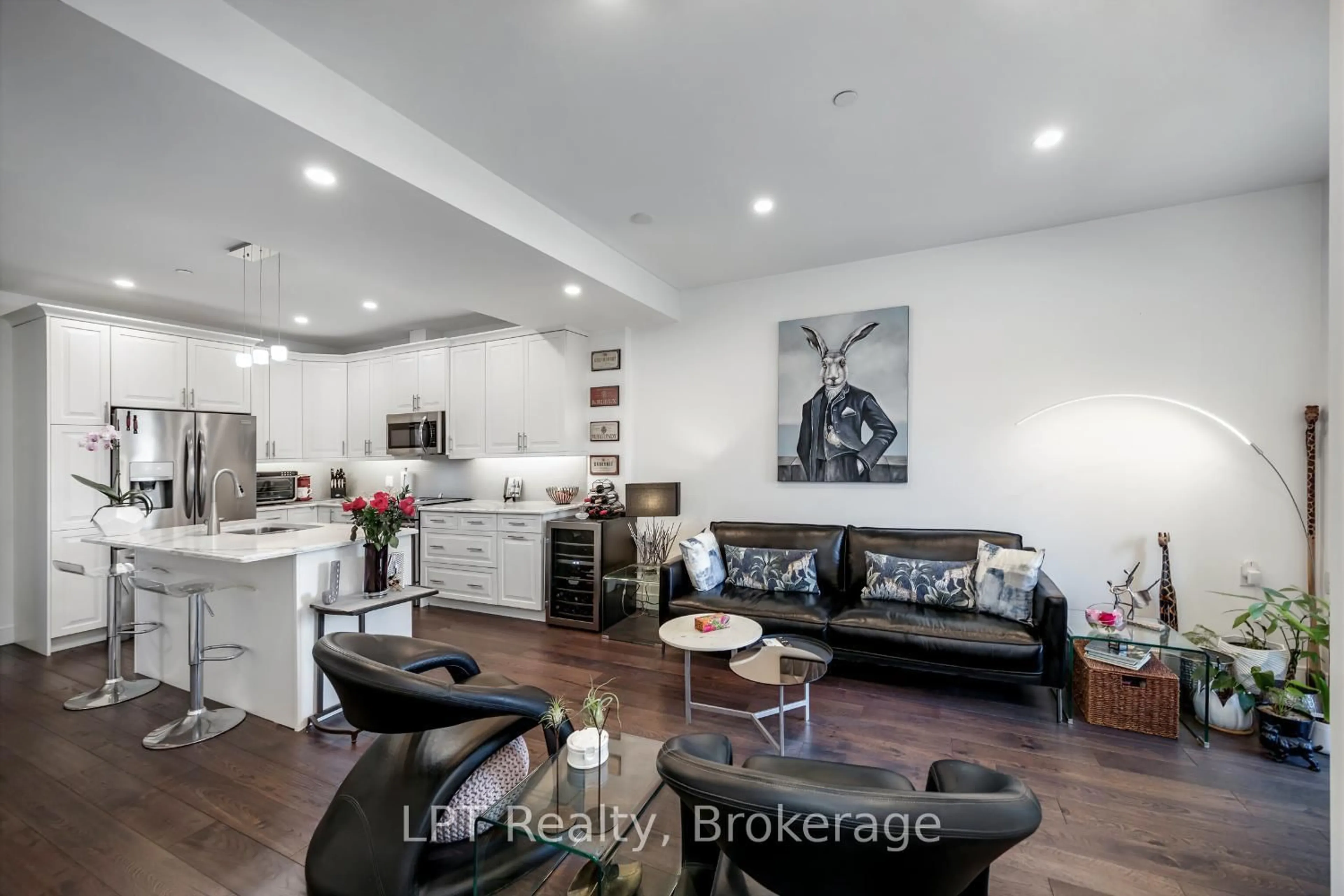 Open concept kitchen, ceramic/tile floor for 135 Orr St #209, Cobourg Ontario K9A 0J6