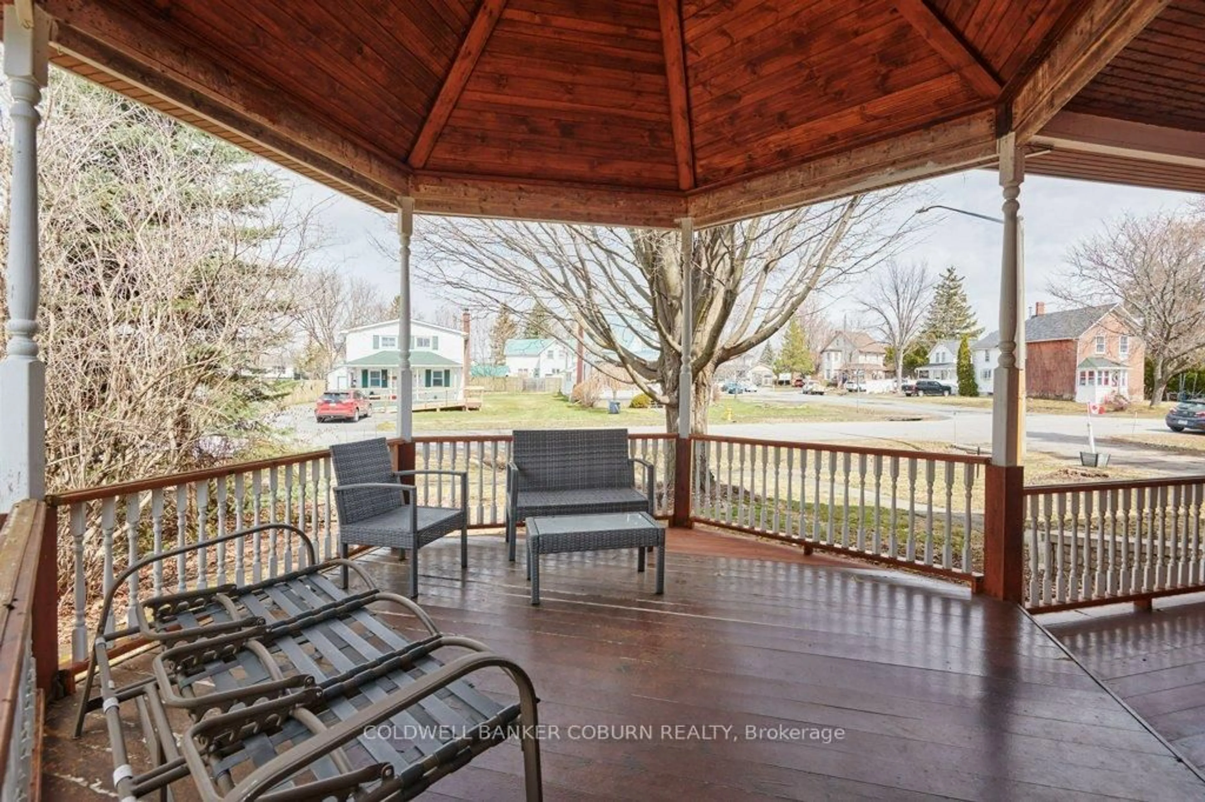 Patio, unknown for 49 Kyle Dr, South Dundas Ontario K0C 1X0