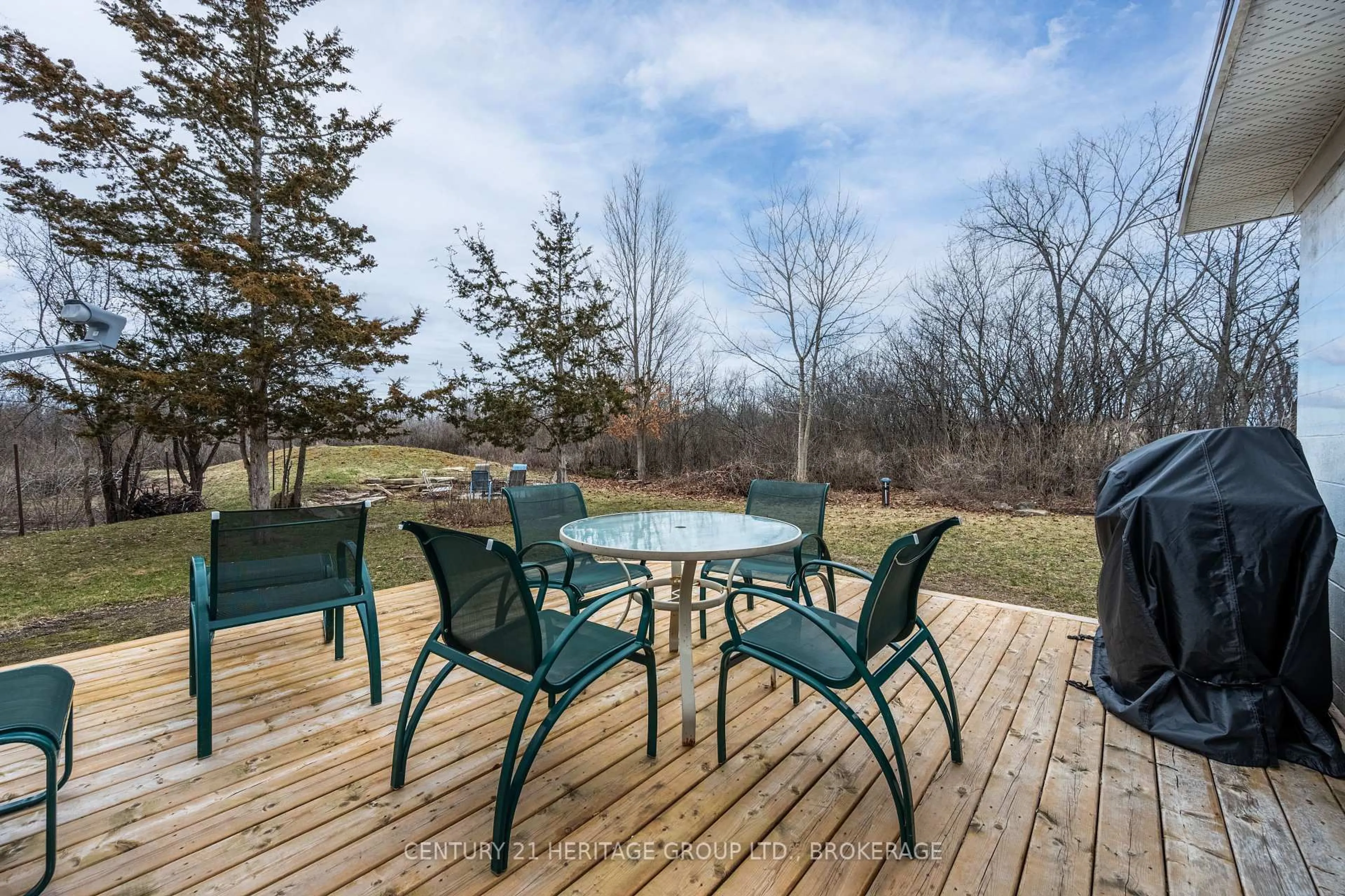 Patio, water/lake/river/ocean view for 3373 Highway 15 Highway, Kingston Ontario K7L 4V3