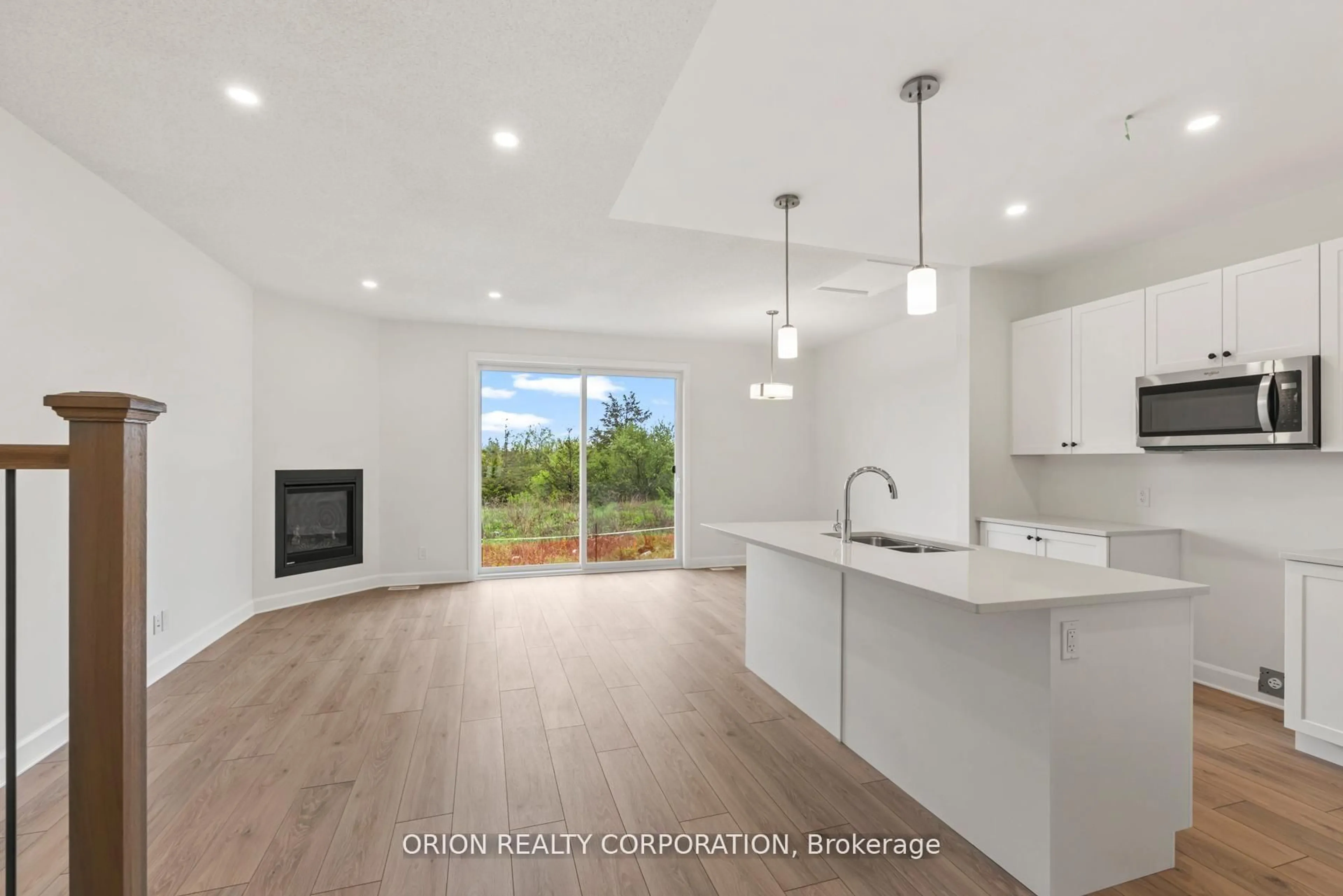 Open concept kitchen, unknown for 418 Buckthorn Dr, Kingston Ontario K7P 0V6