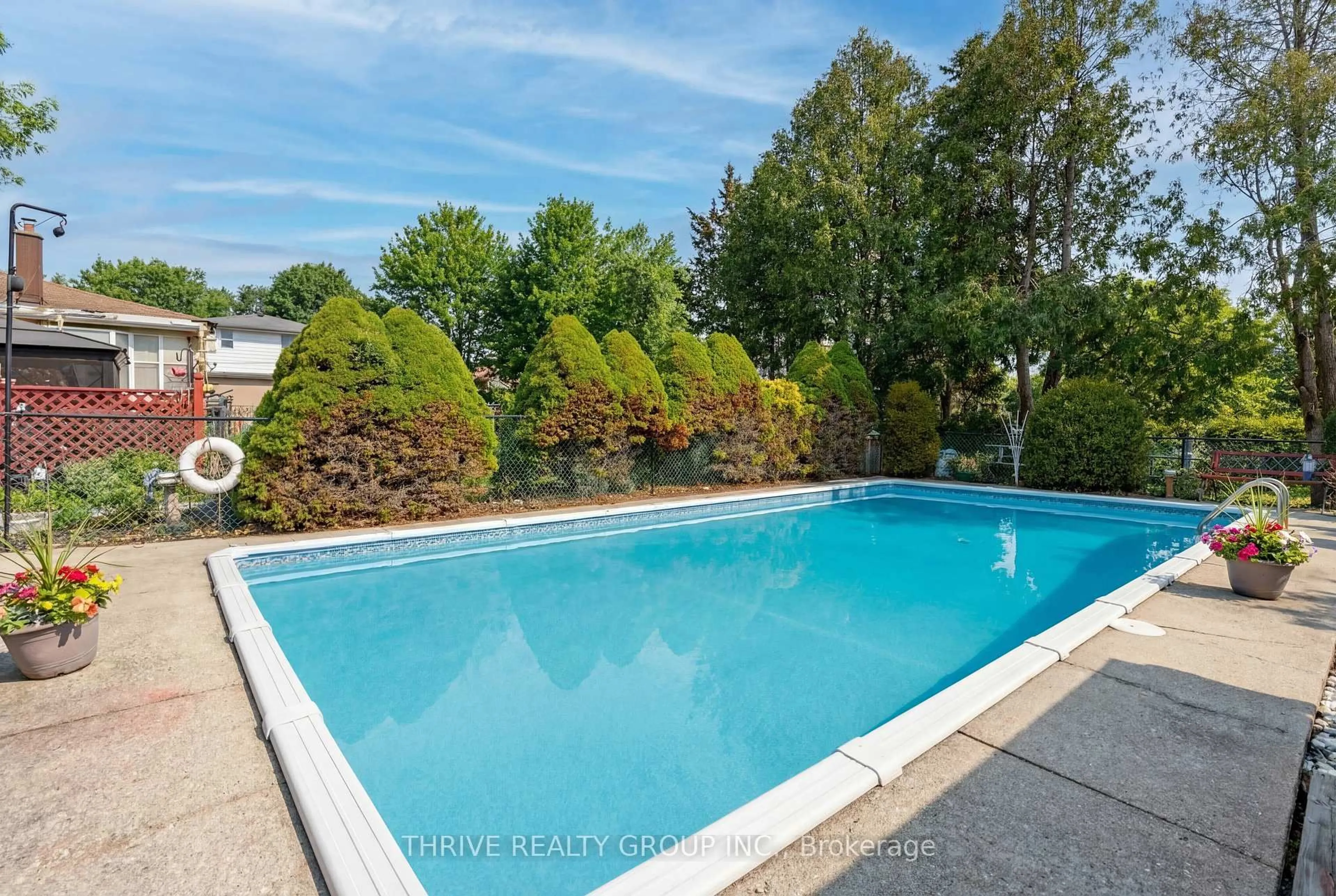 Pool for 6 Southwood Cres, London South Ontario N6J 1S9