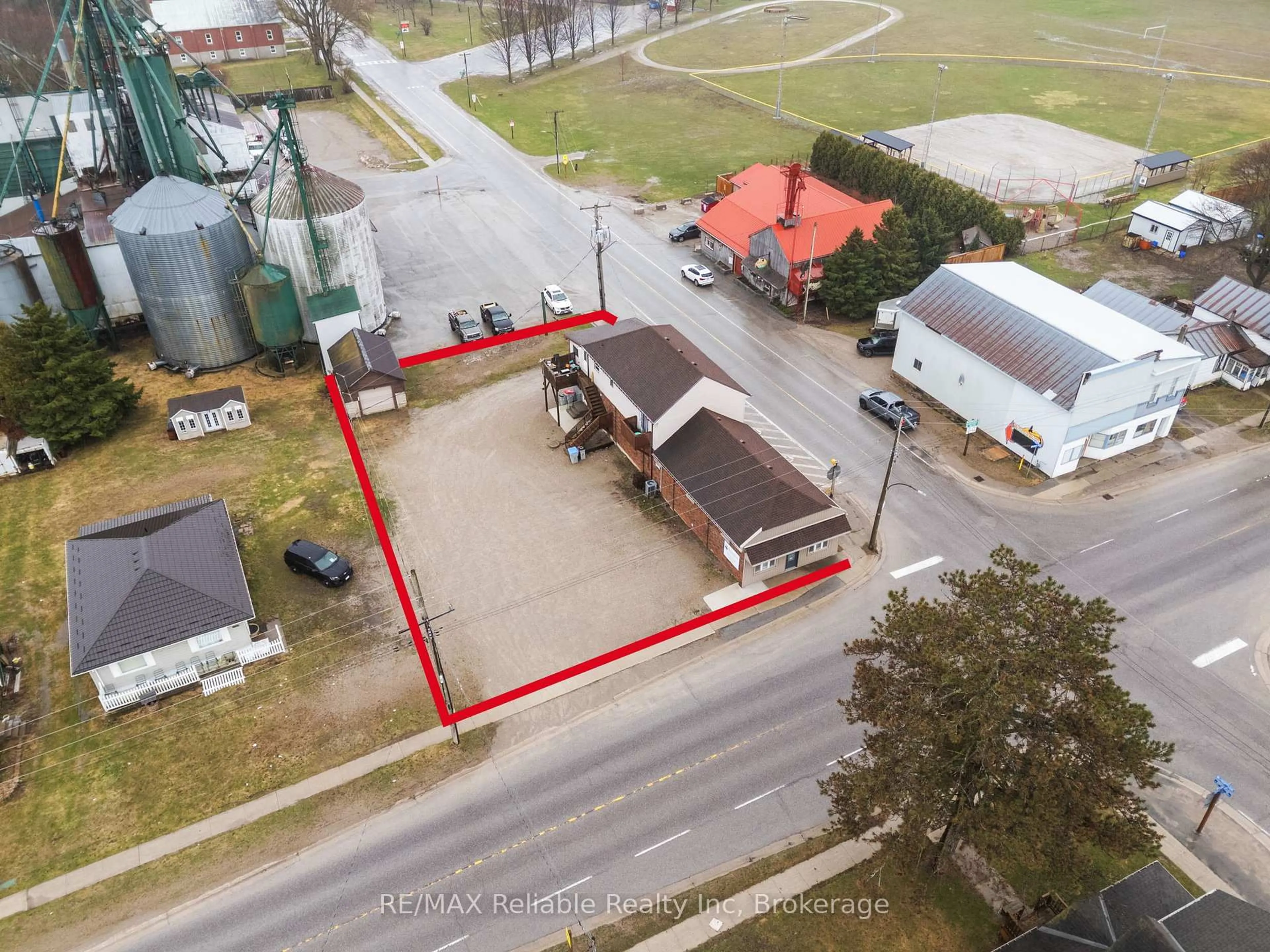A pic from outside/outdoor area/front of a property/back of a property/a pic from drone, building for 271 Main St, Central Huron Ontario N0M 2H0