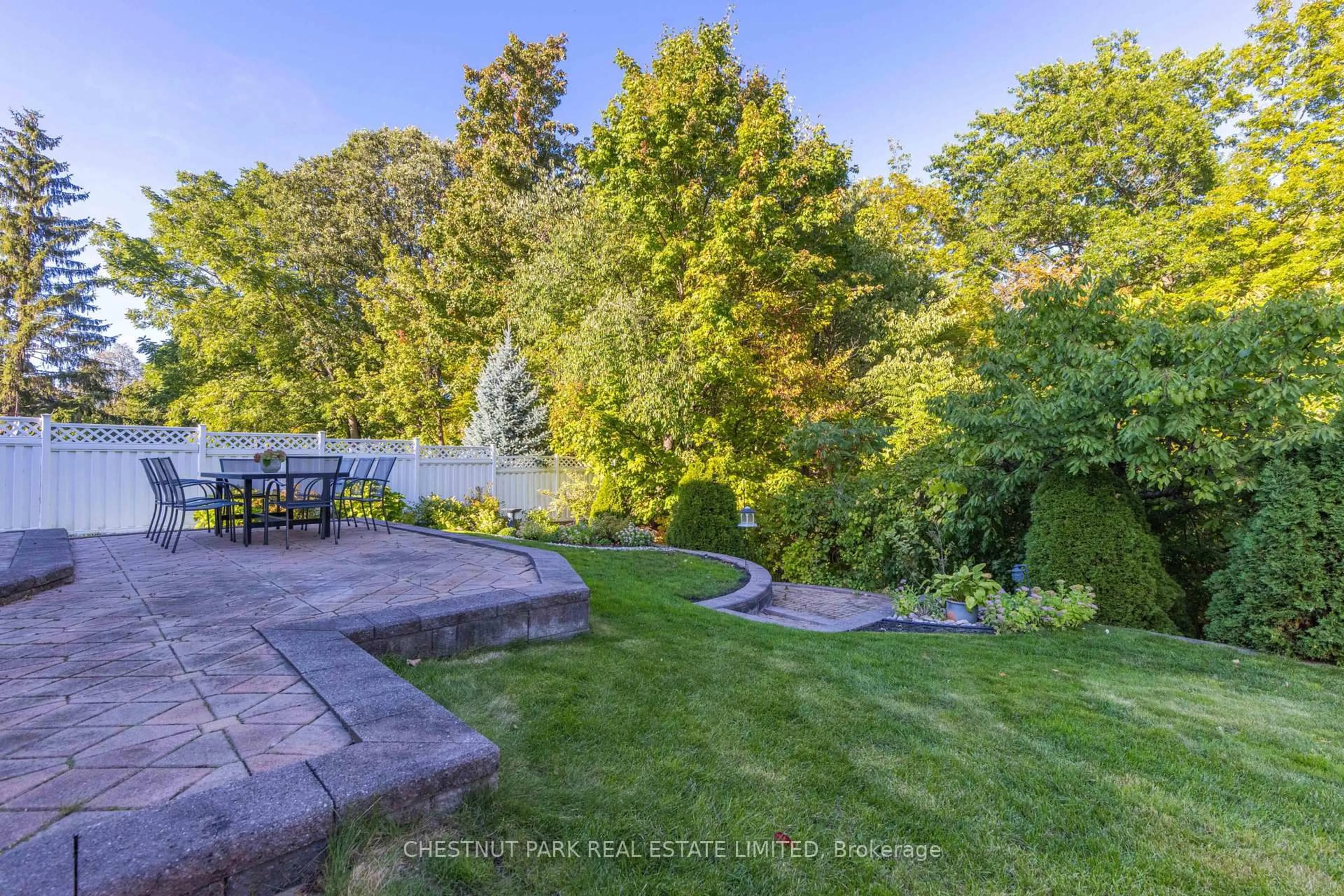 Patio, water/lake/river/ocean view for 81 Francis Creek Blvd, St. Catharines Ontario L2W 1B3
