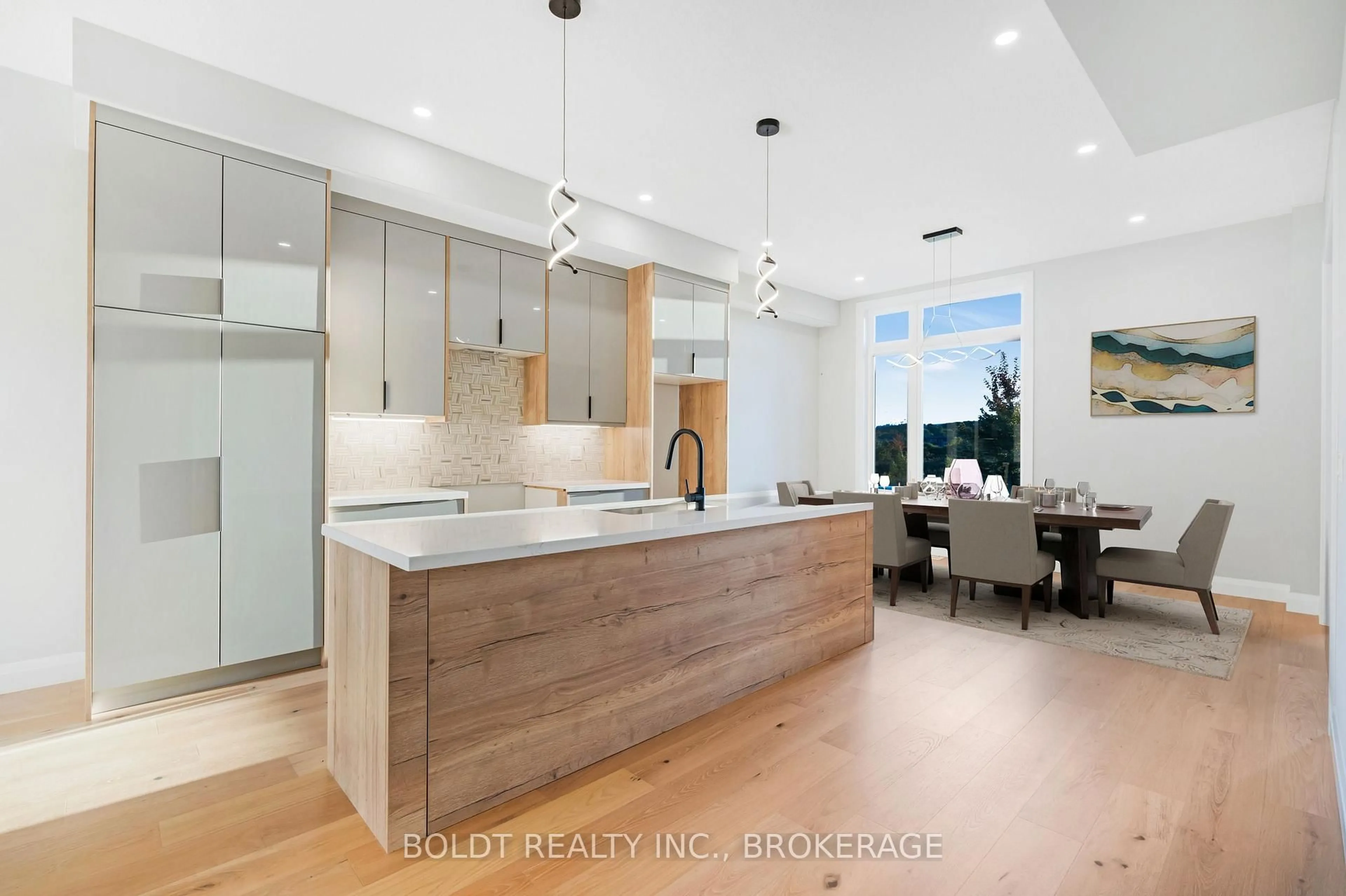 Open concept kitchen, wood/laminate floor for 35 WELLSPRING Way, Pelham Ontario L3B 5N5