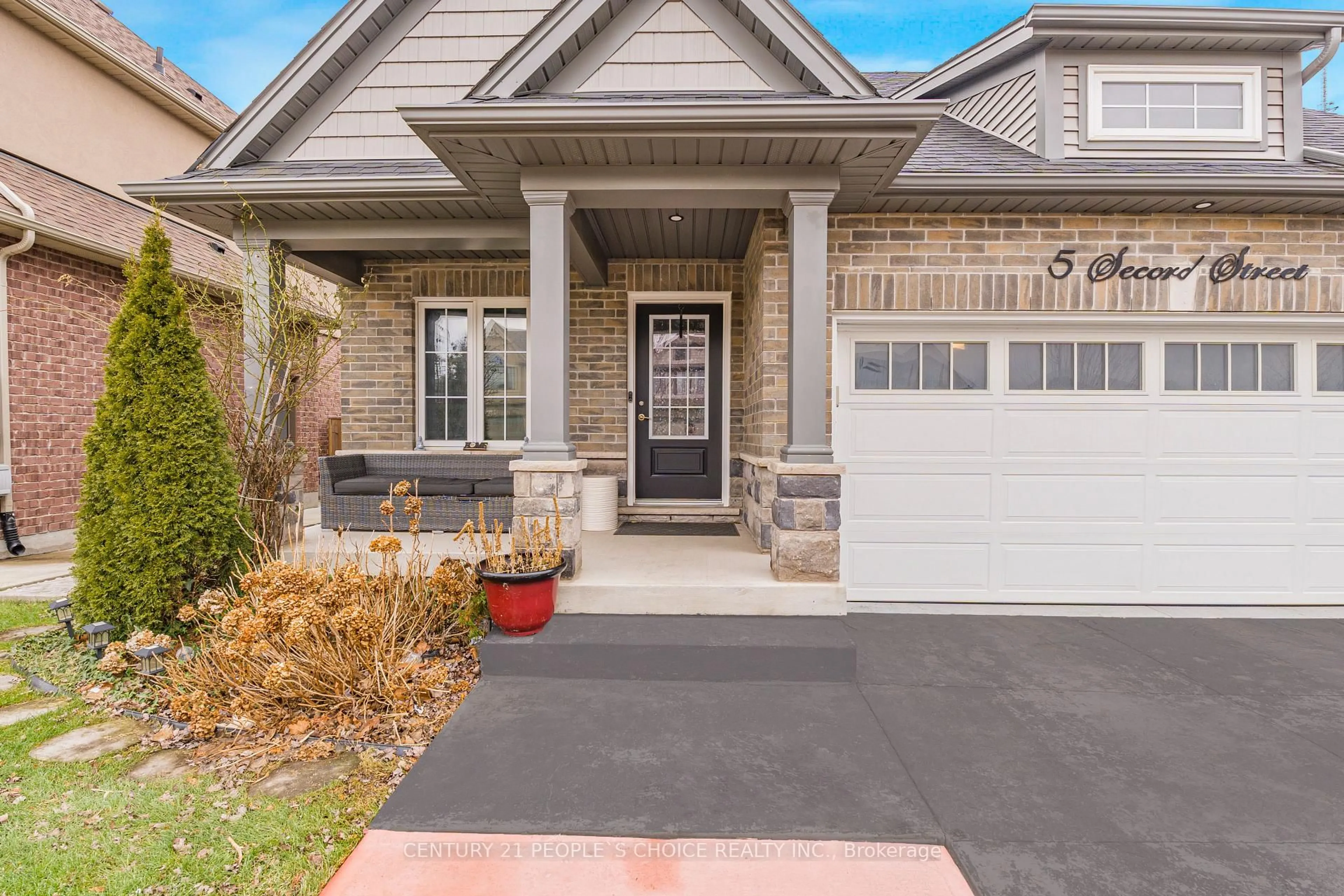 Unknown for 5 Secord St, Thorold Ontario L2V 0E9