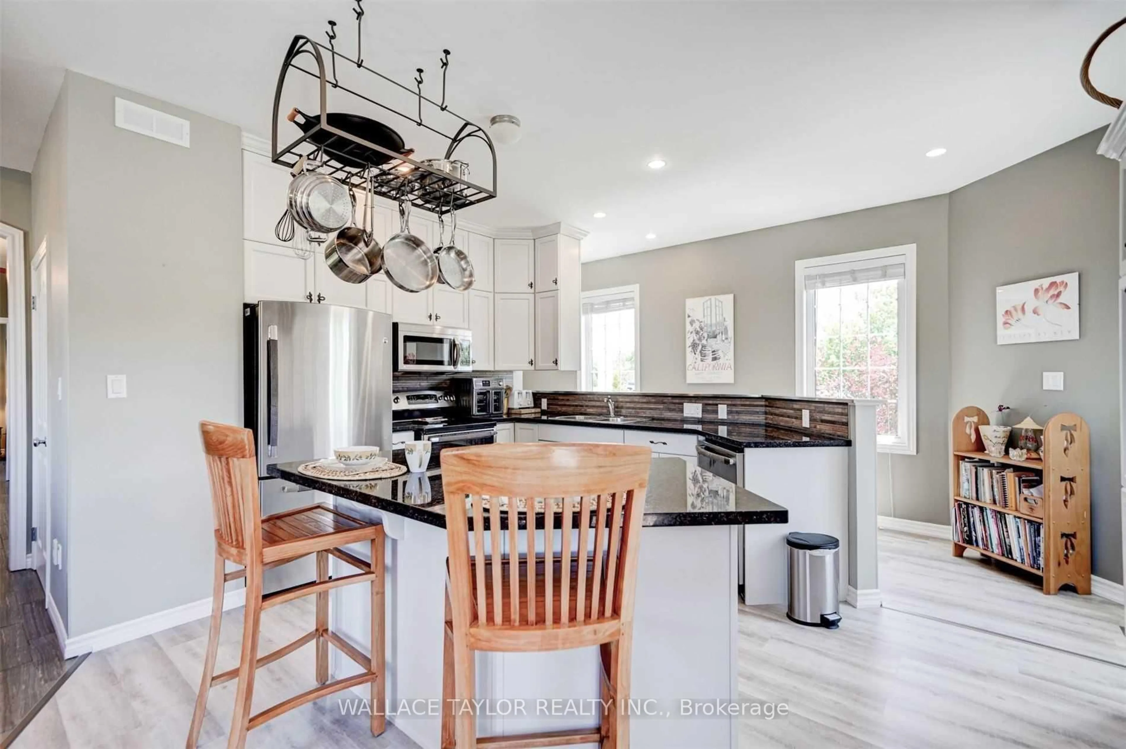 Open concept kitchen, ceramic/tile floor for 524 Hoover Rd, Stirling Ontario K0K 3E0