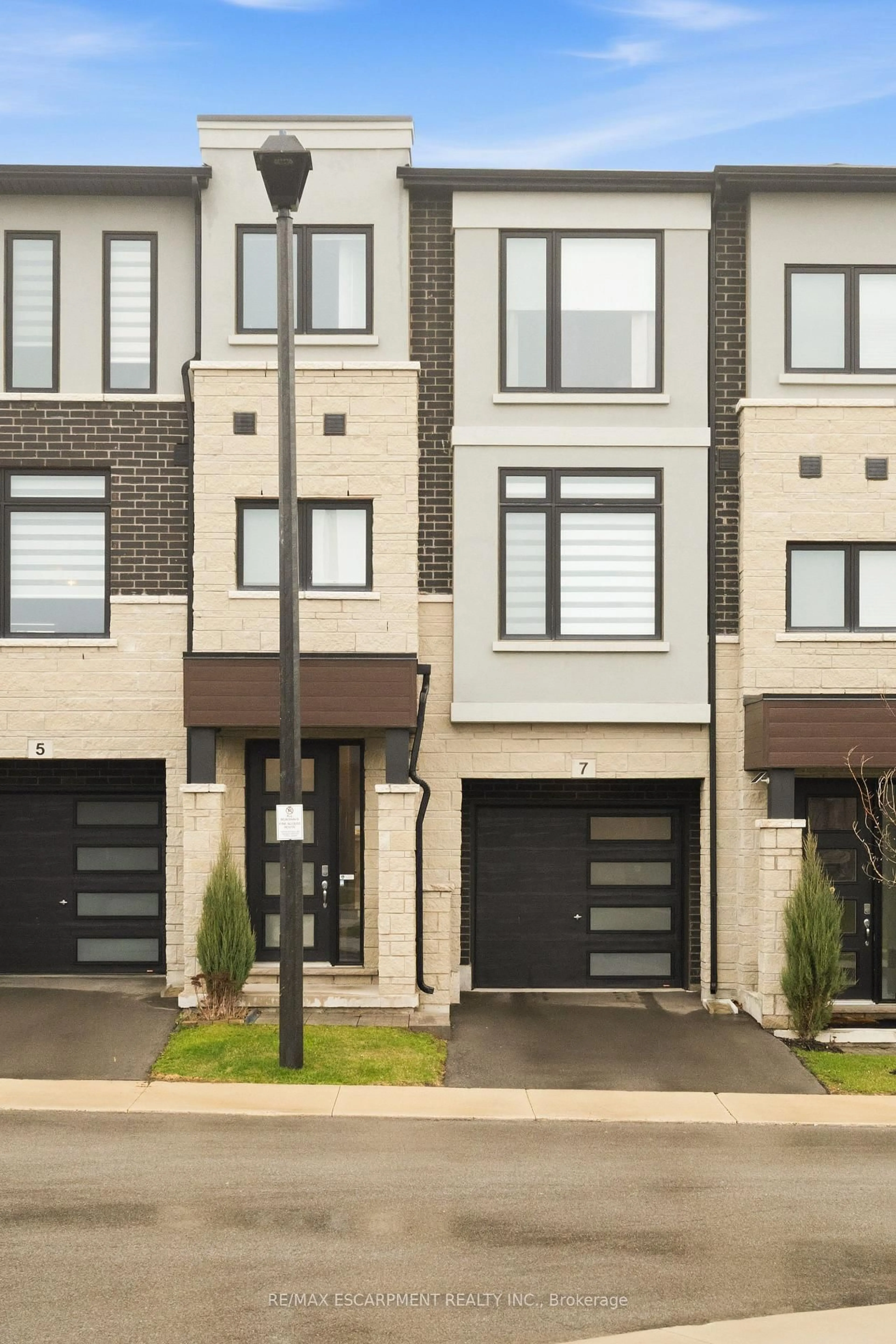 Home with brick exterior material, street for 7 CADWELL Lane, Hamilton Ontario L9C 0E7