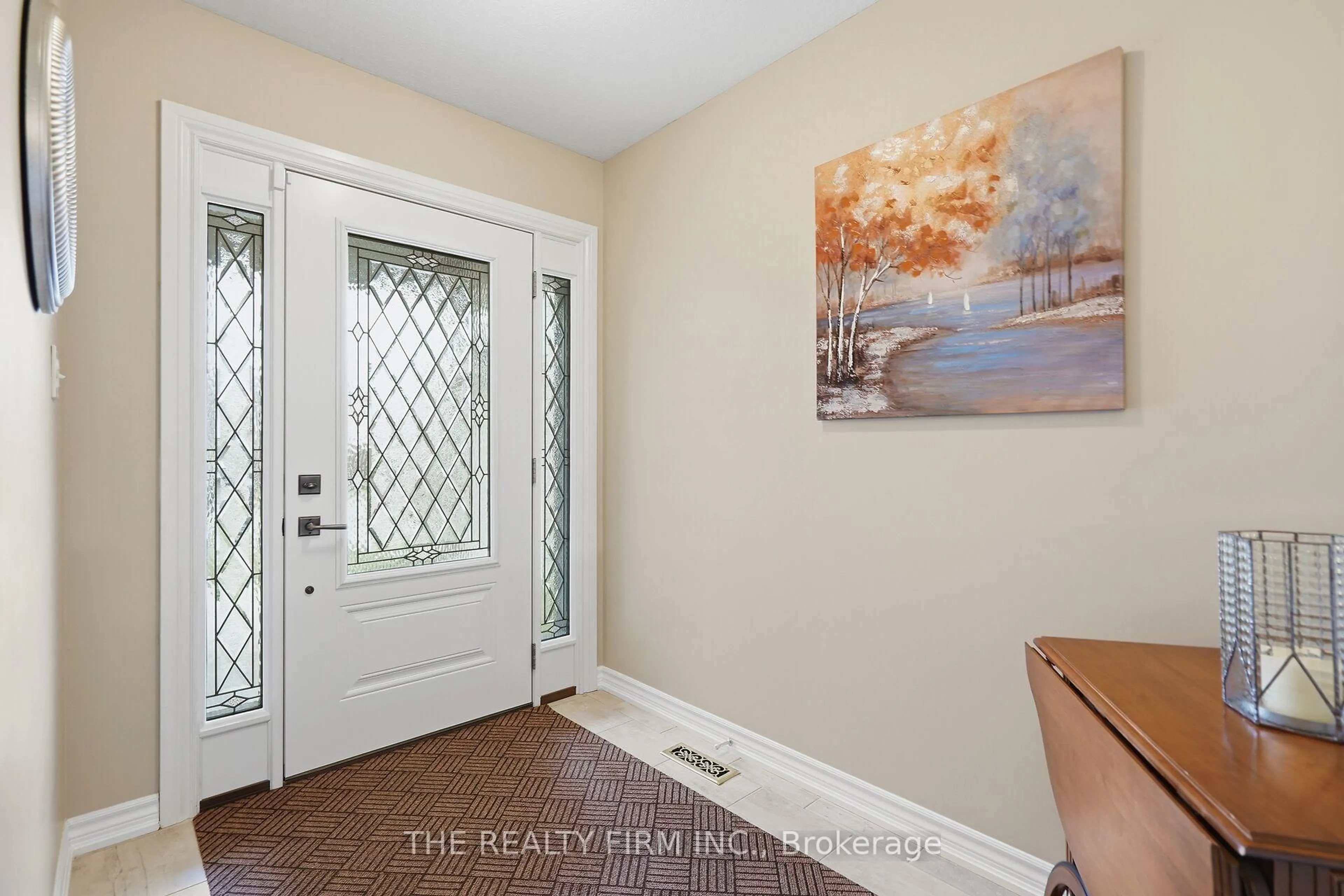 Indoor entryway for 1102 Pleasantview Dr, London North Ontario N5X 4K3