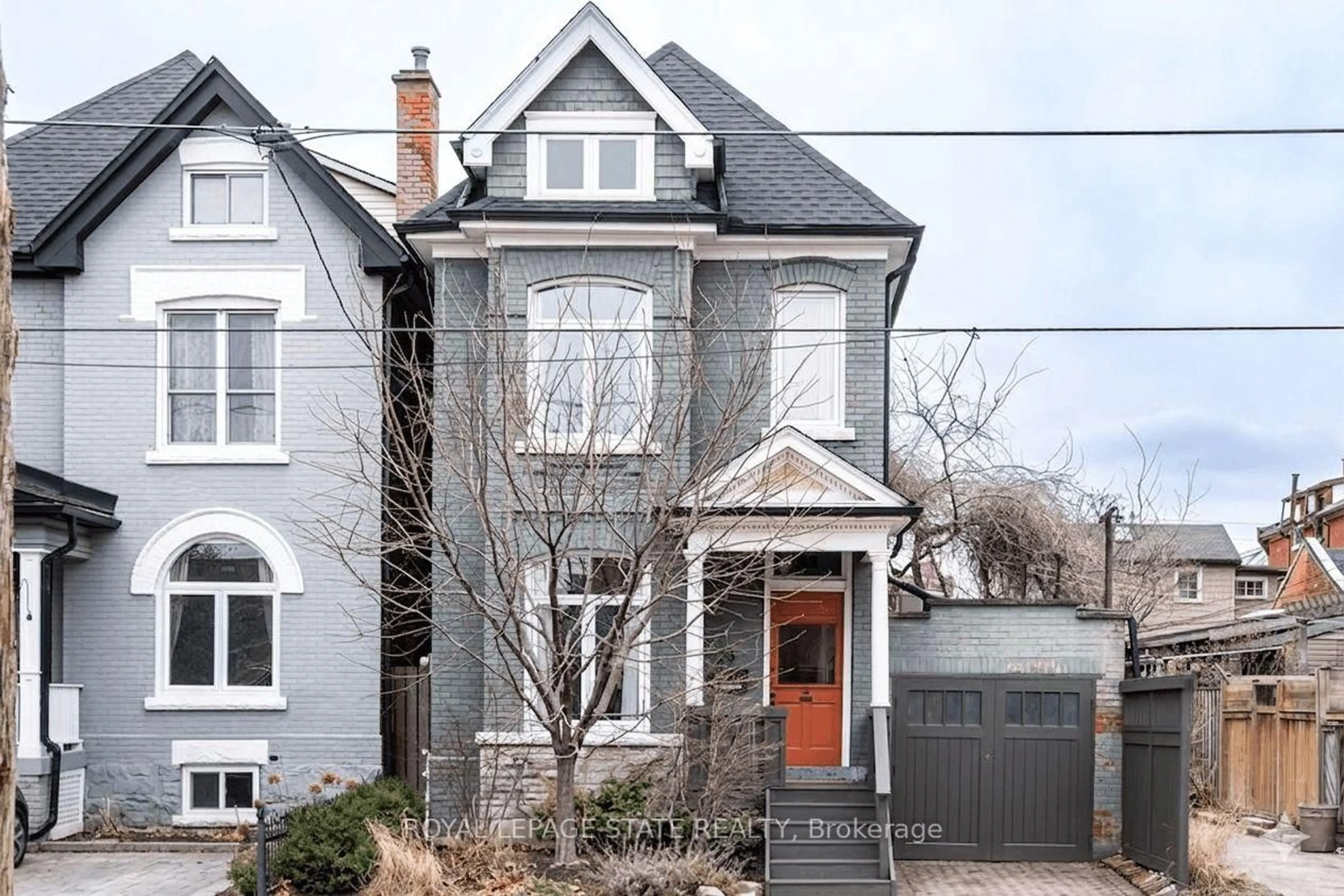 Home with brick exterior material, street for 23 Murray St, Hamilton Ontario L8L 1B1