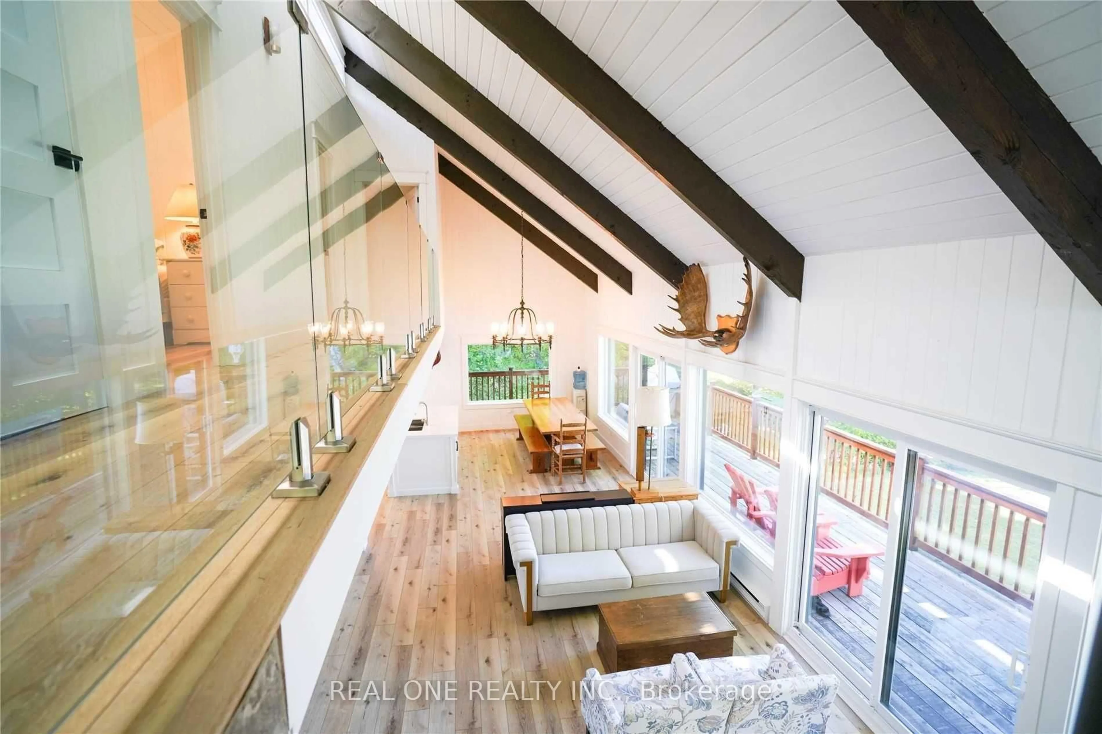 Unknown for 1 Muskoka Estates Rd, Muskoka Lakes Ontario P0B 1J0