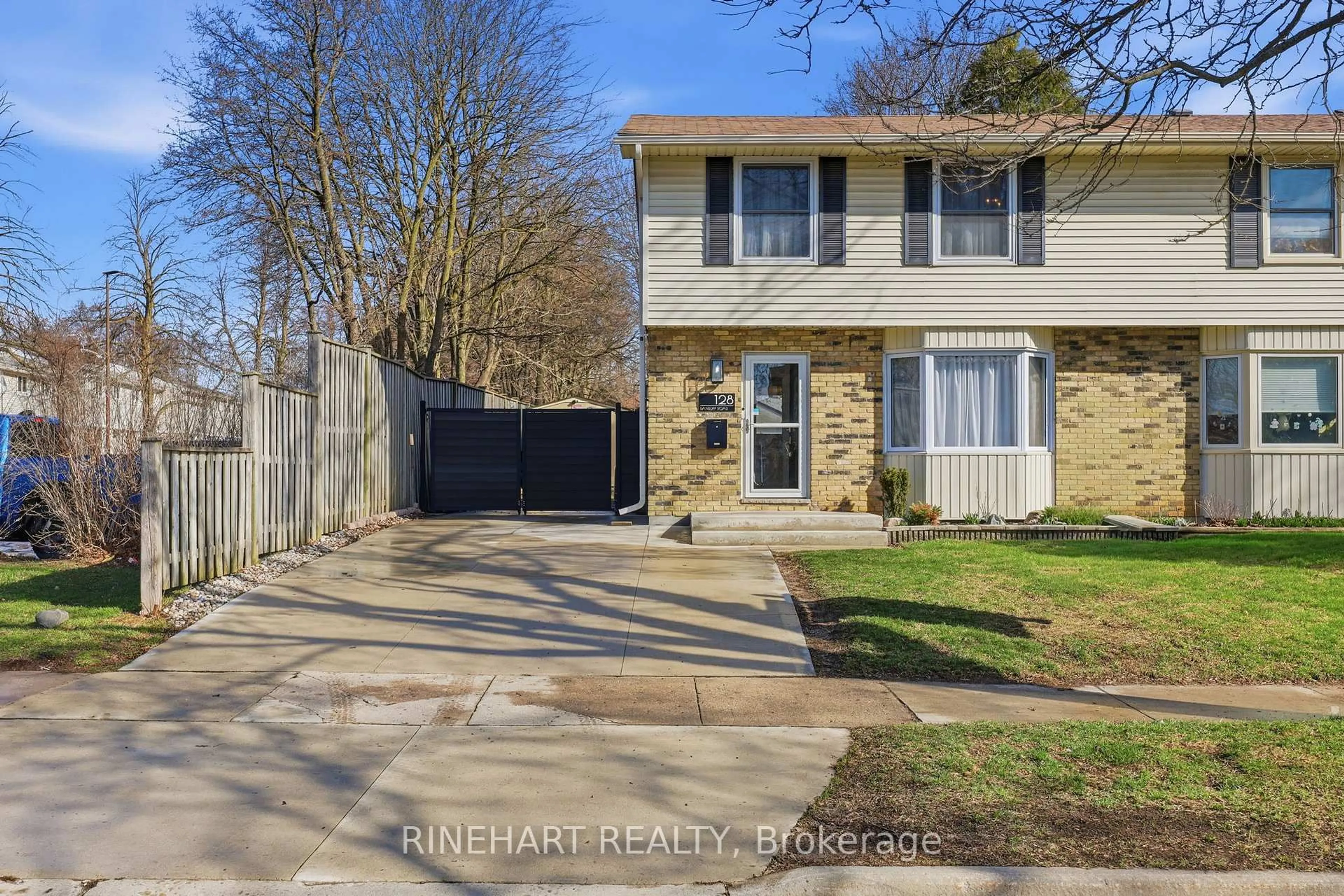 Home with brick exterior material, street for 128 Banbury Rd, London South Ontario N5Z 4G4