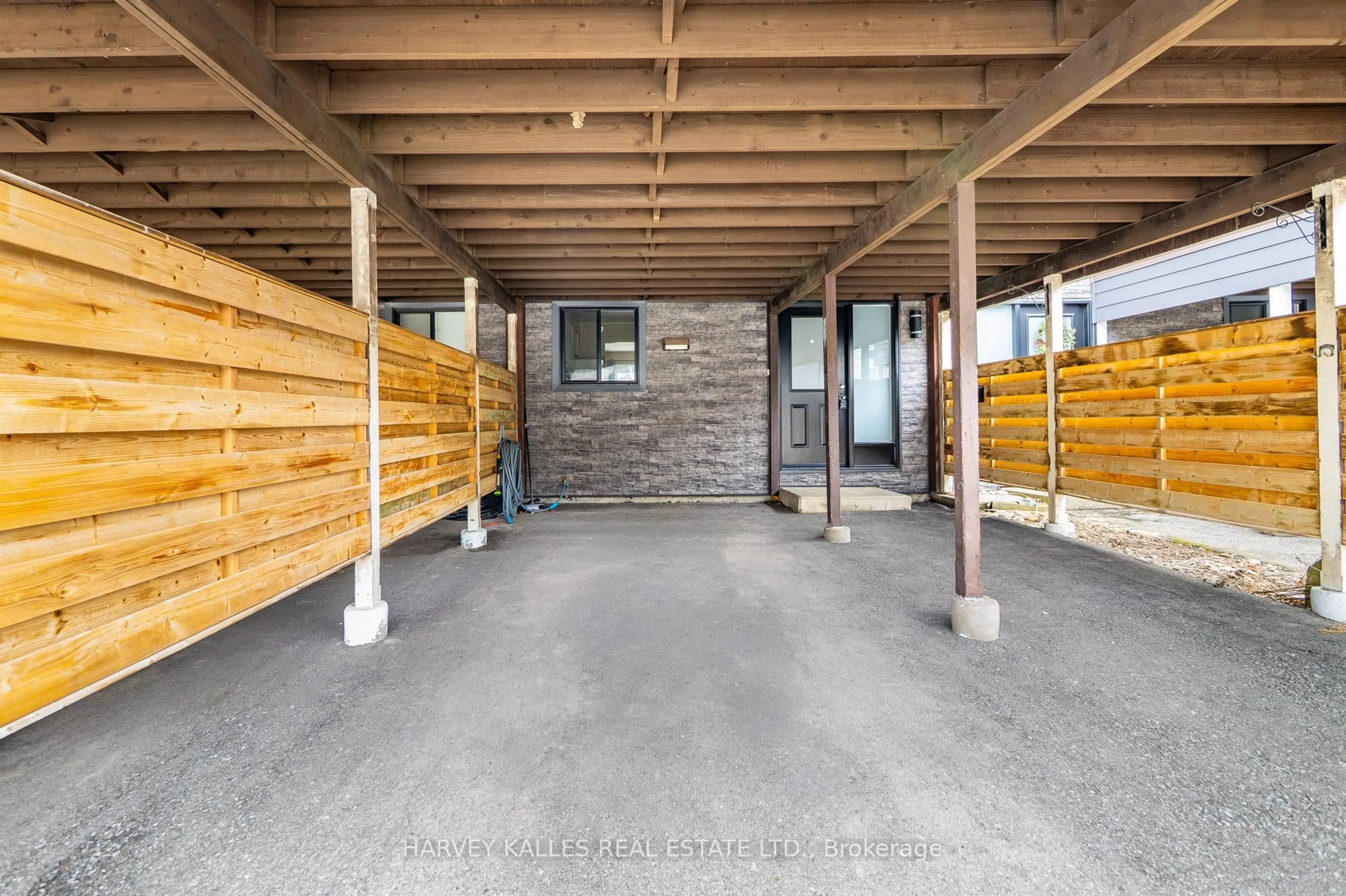 Patio, street for 135 Chalmers St #56, Cambridge Ontario N1R 6M2