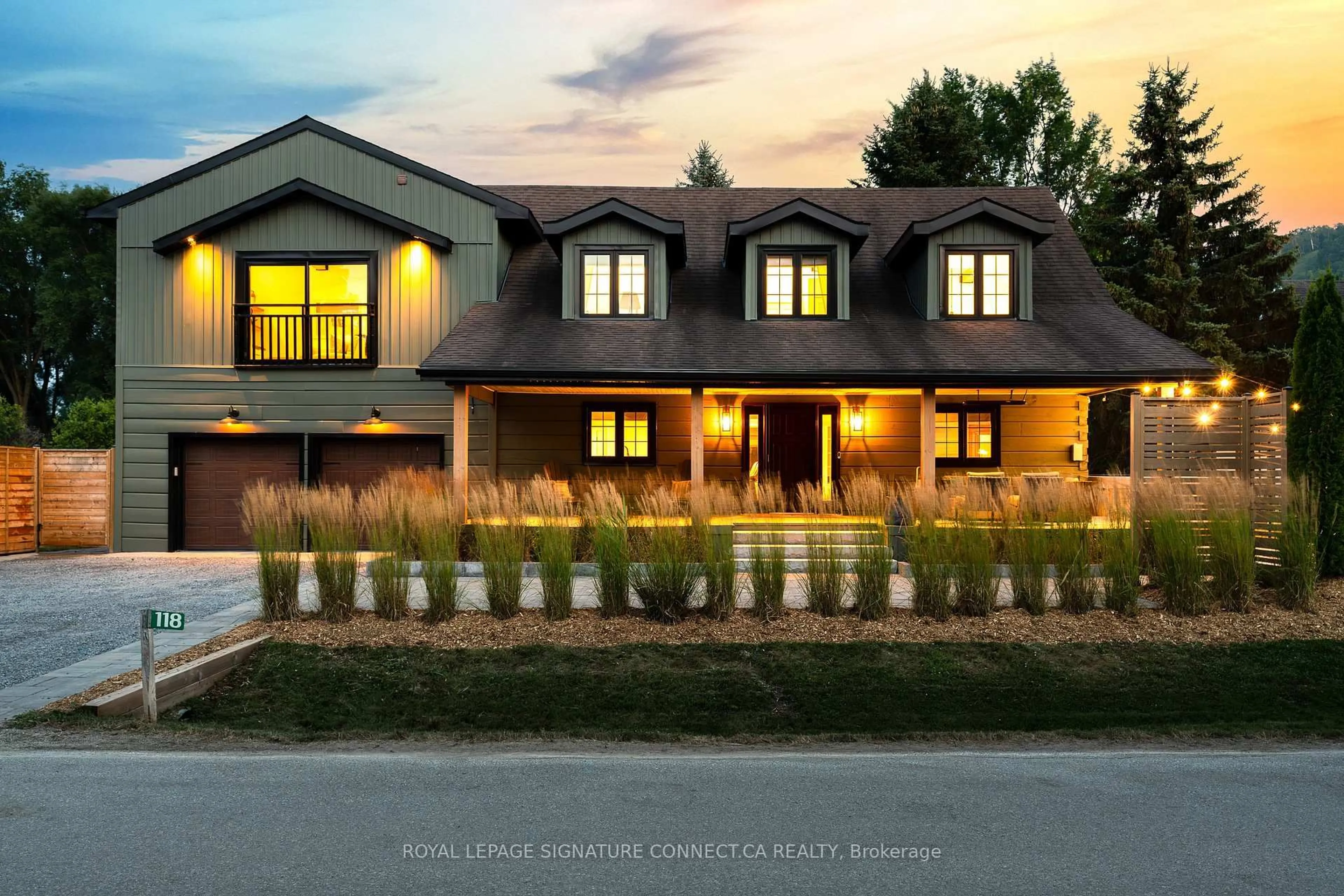 Home with brick exterior material, street for 118 Settlers Way, Blue Mountains Ontario L9Y 0N9