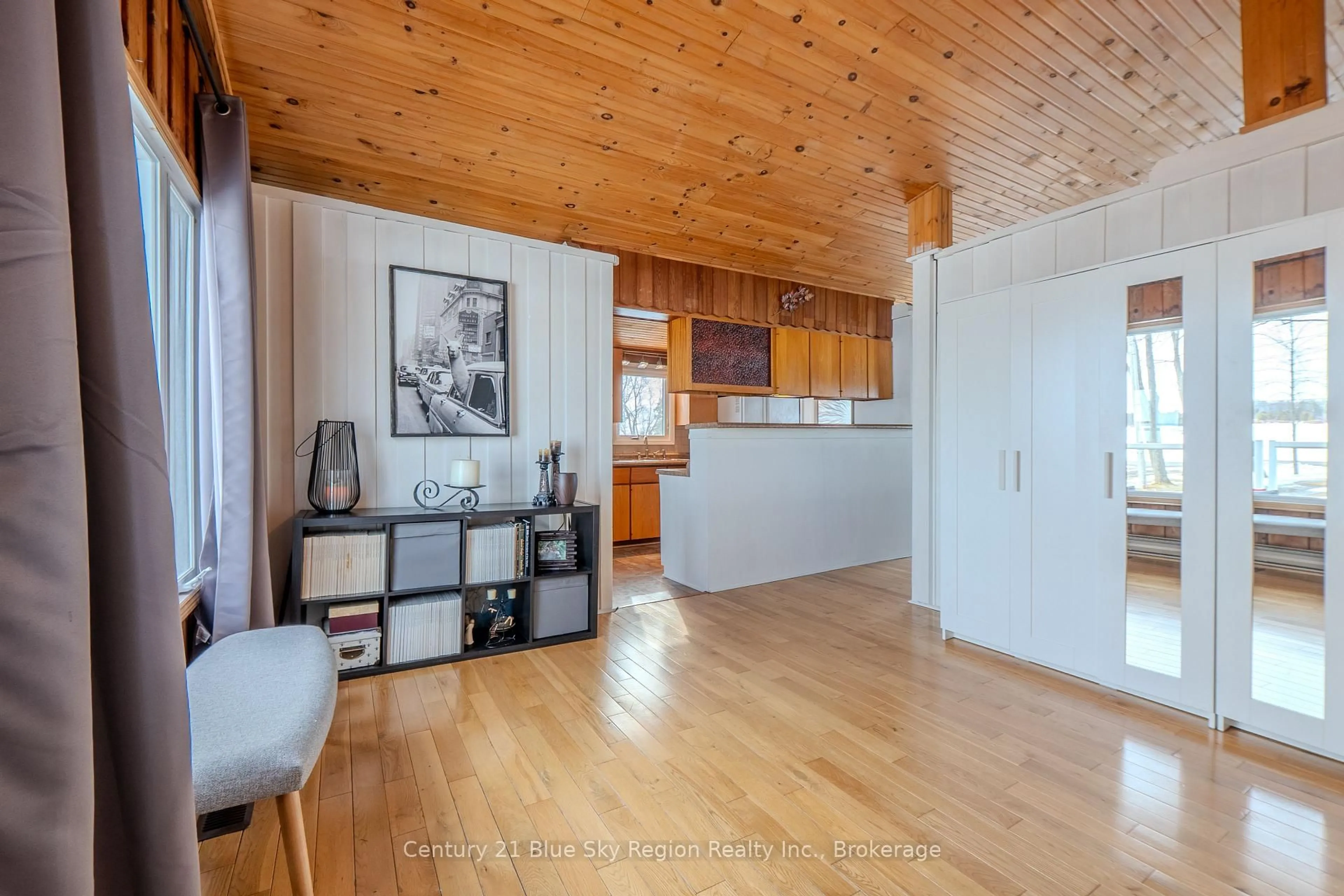 Open concept kitchen, wood/laminate floor for 370 Marleau Rd, West Nipissing Ontario P2B 2X1