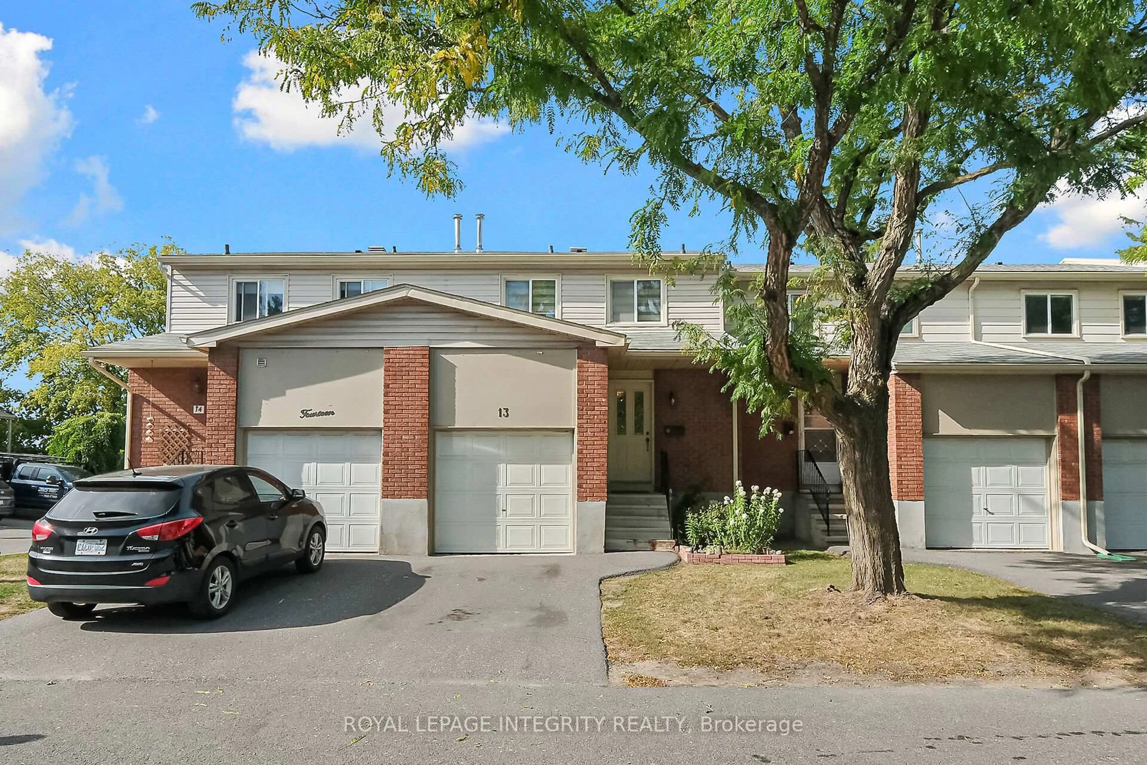 Unknown for 2415 Southvale Cres #13, Ottawa Ontario K1B 4T9