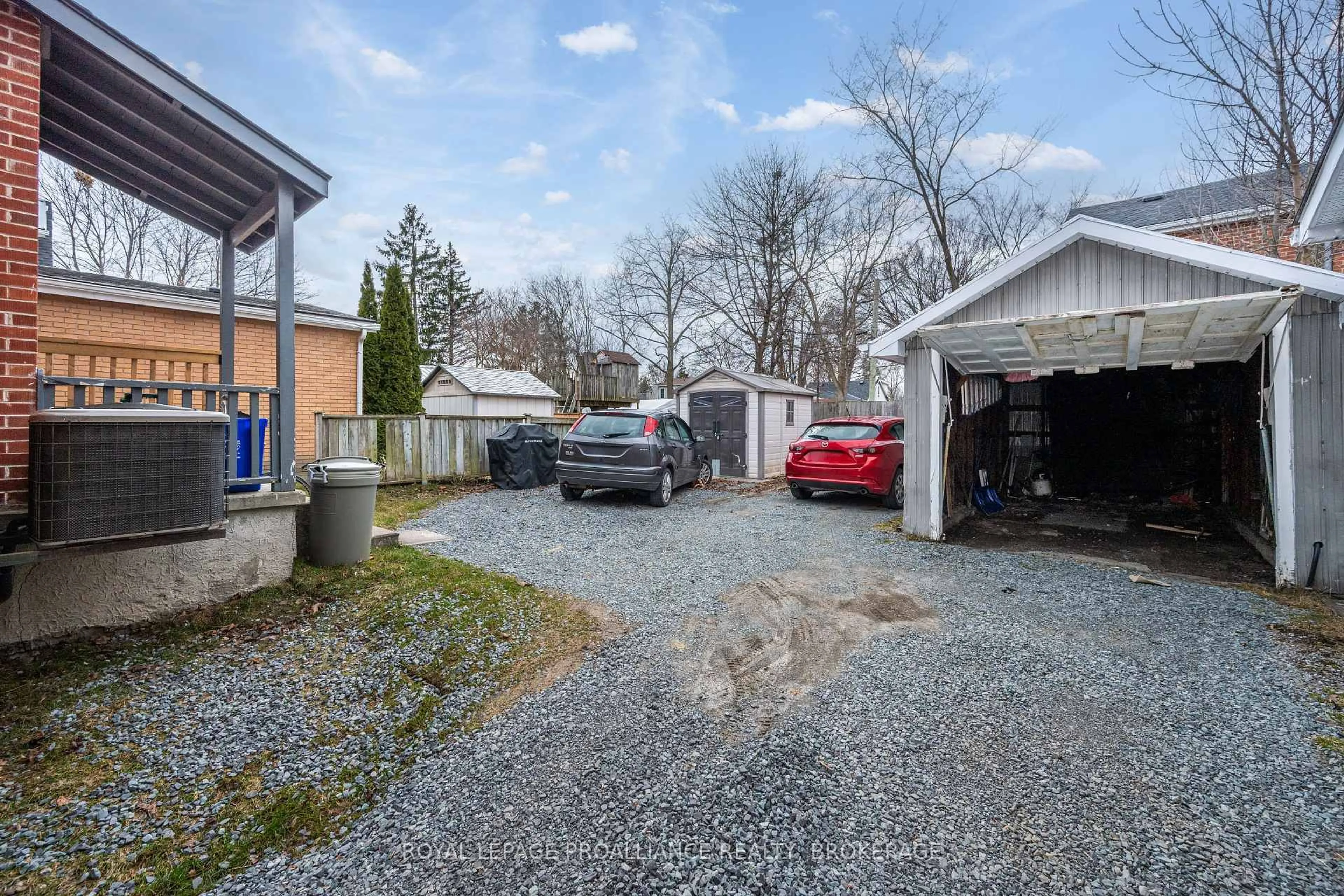 Unknown for 78 Regent St, Kingston Ontario K7L 4J7